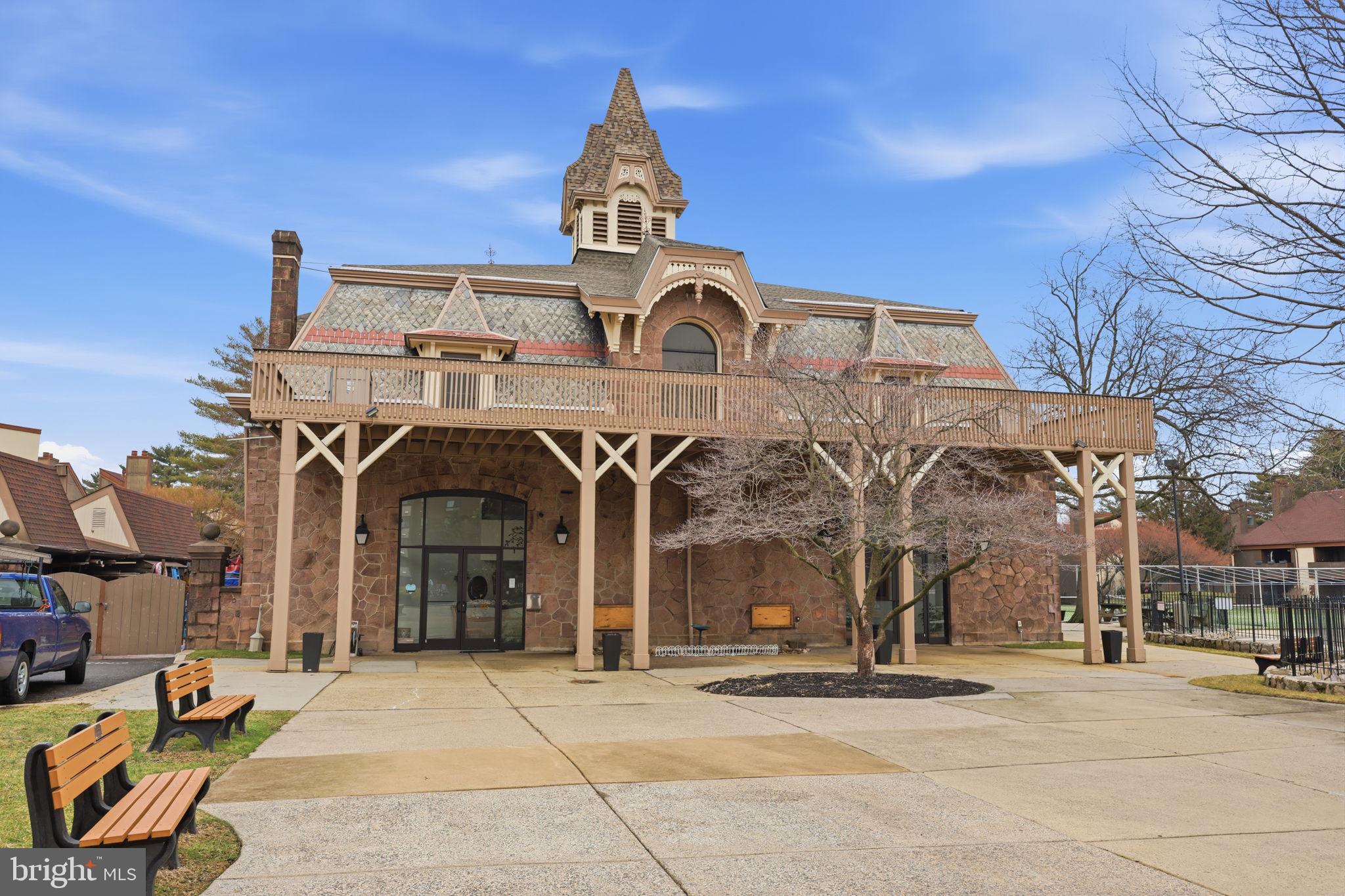 BAKERS BAY CONDOMINIUMS - Residential