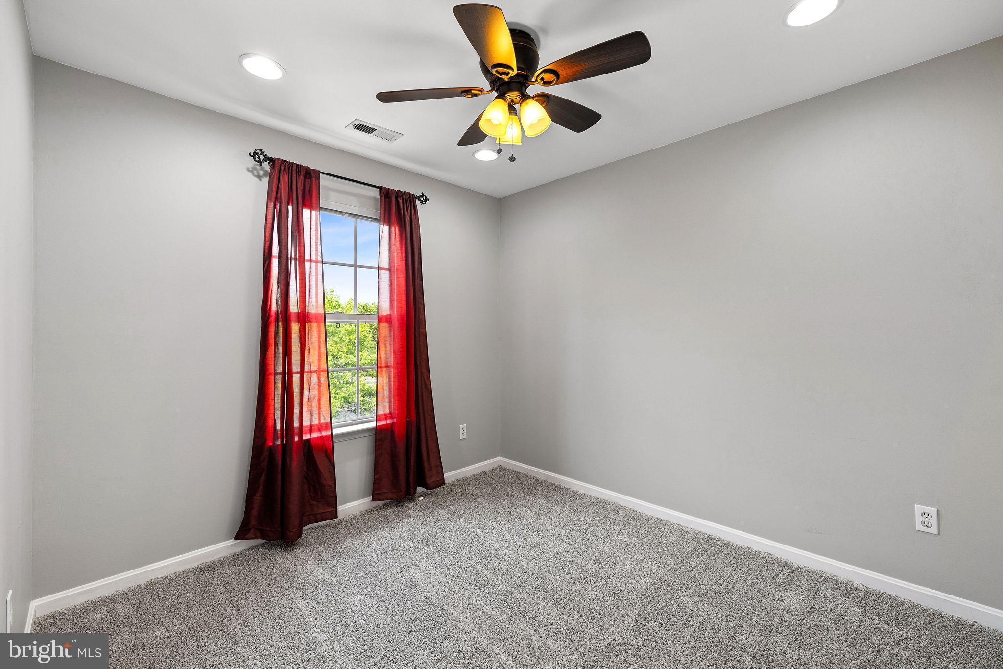 MCNAIR FARMS - Residential