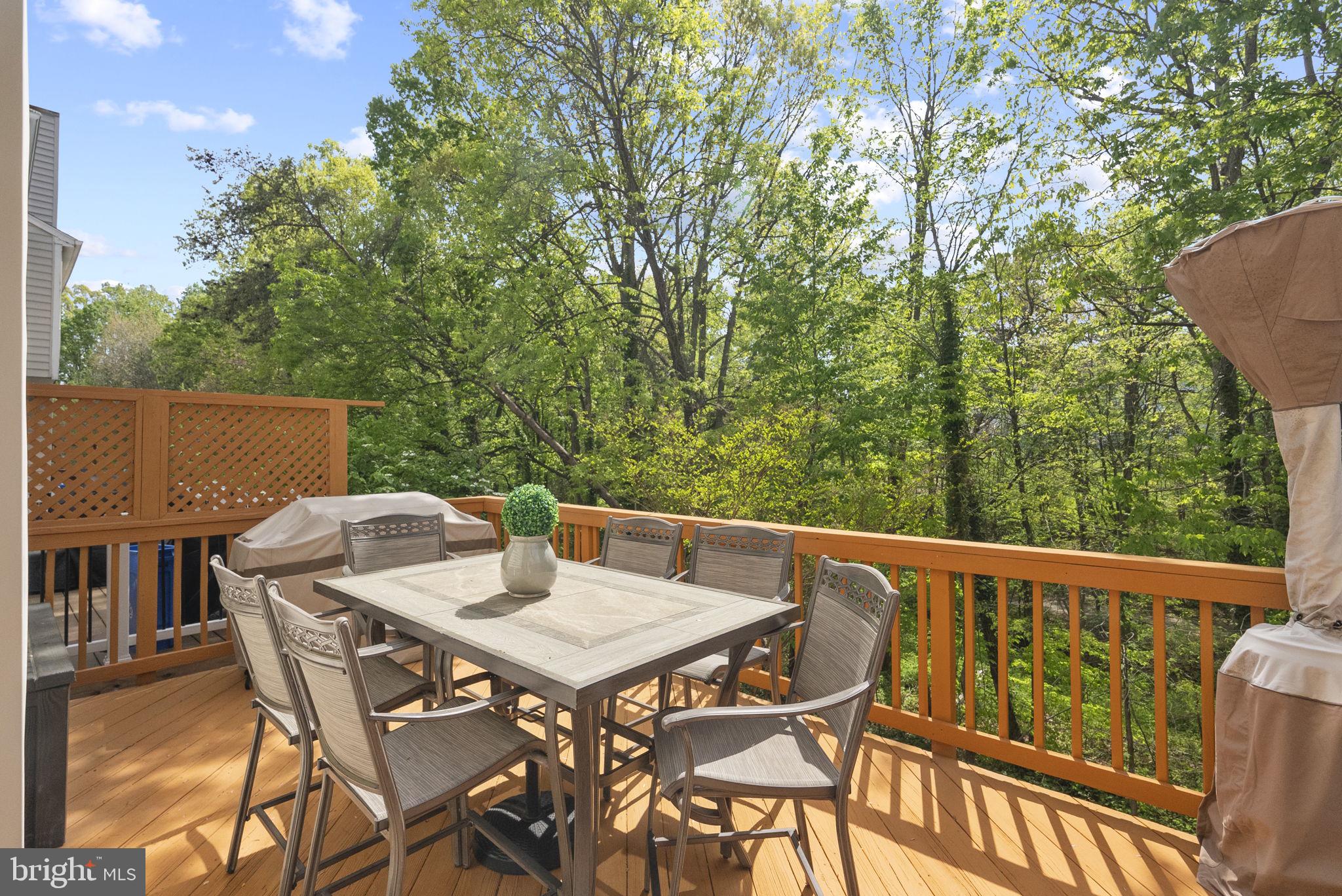 KINGSTOWNE - Residential