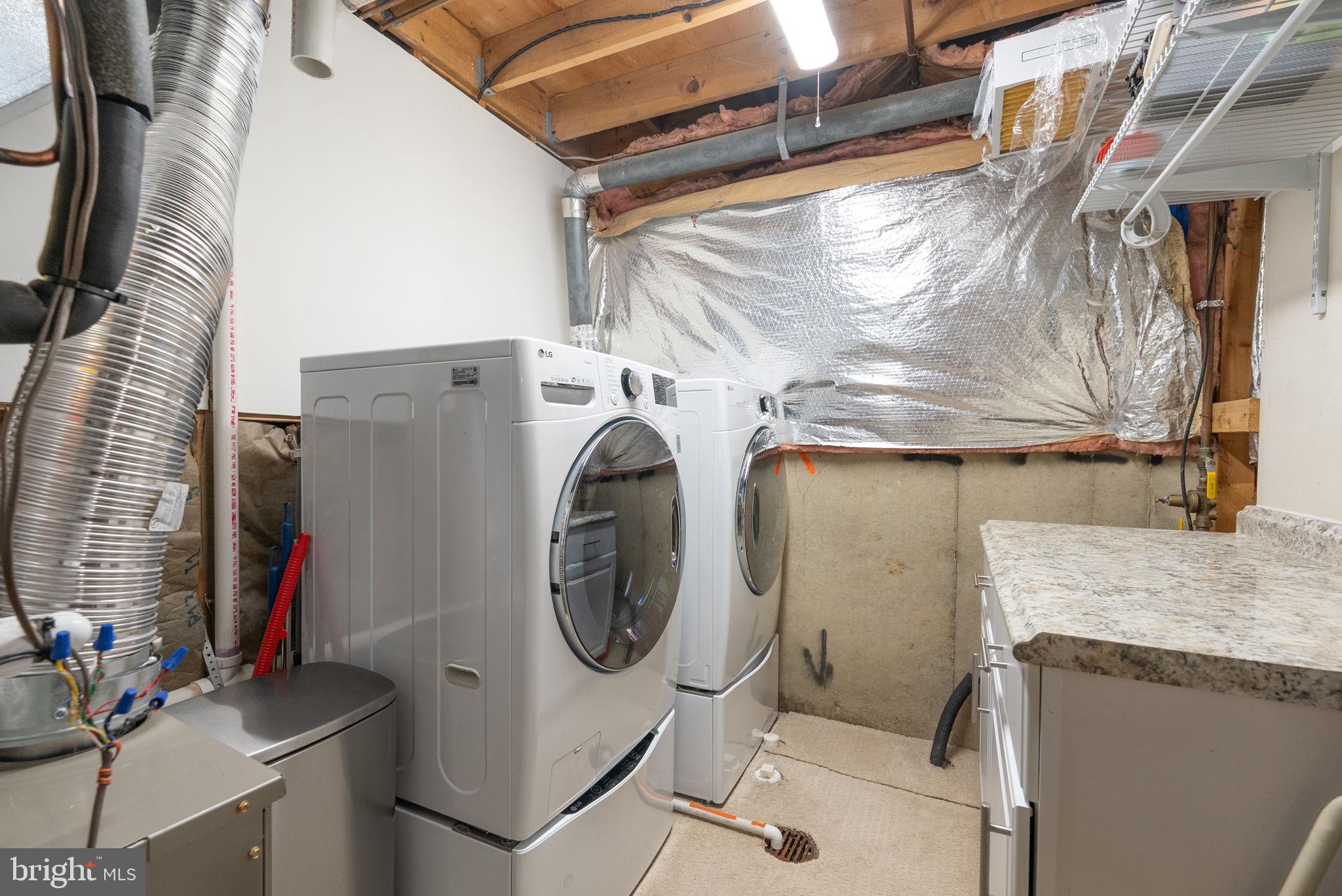 KINGSTOWNE - Residential