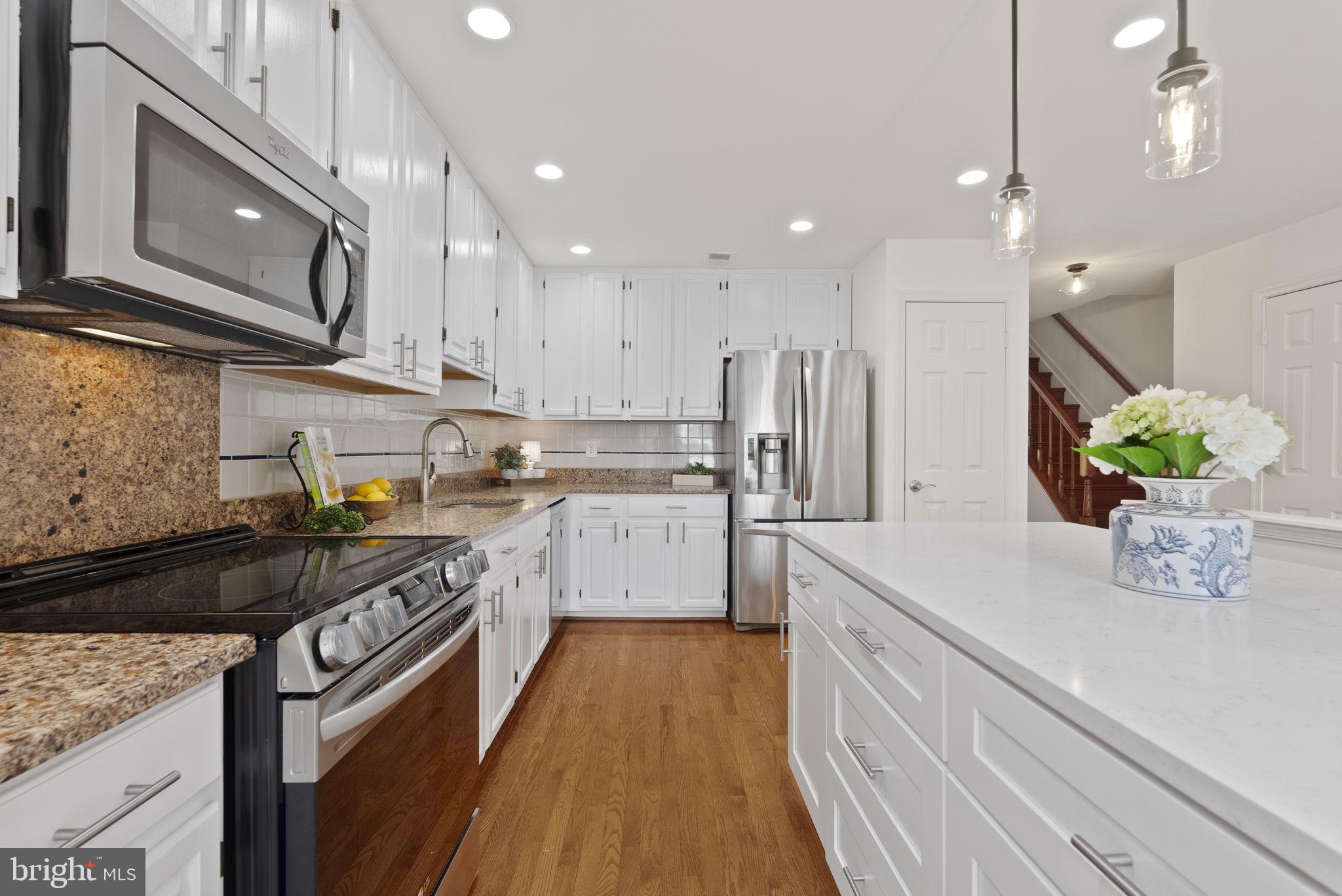 KINGSTOWNE - Residential