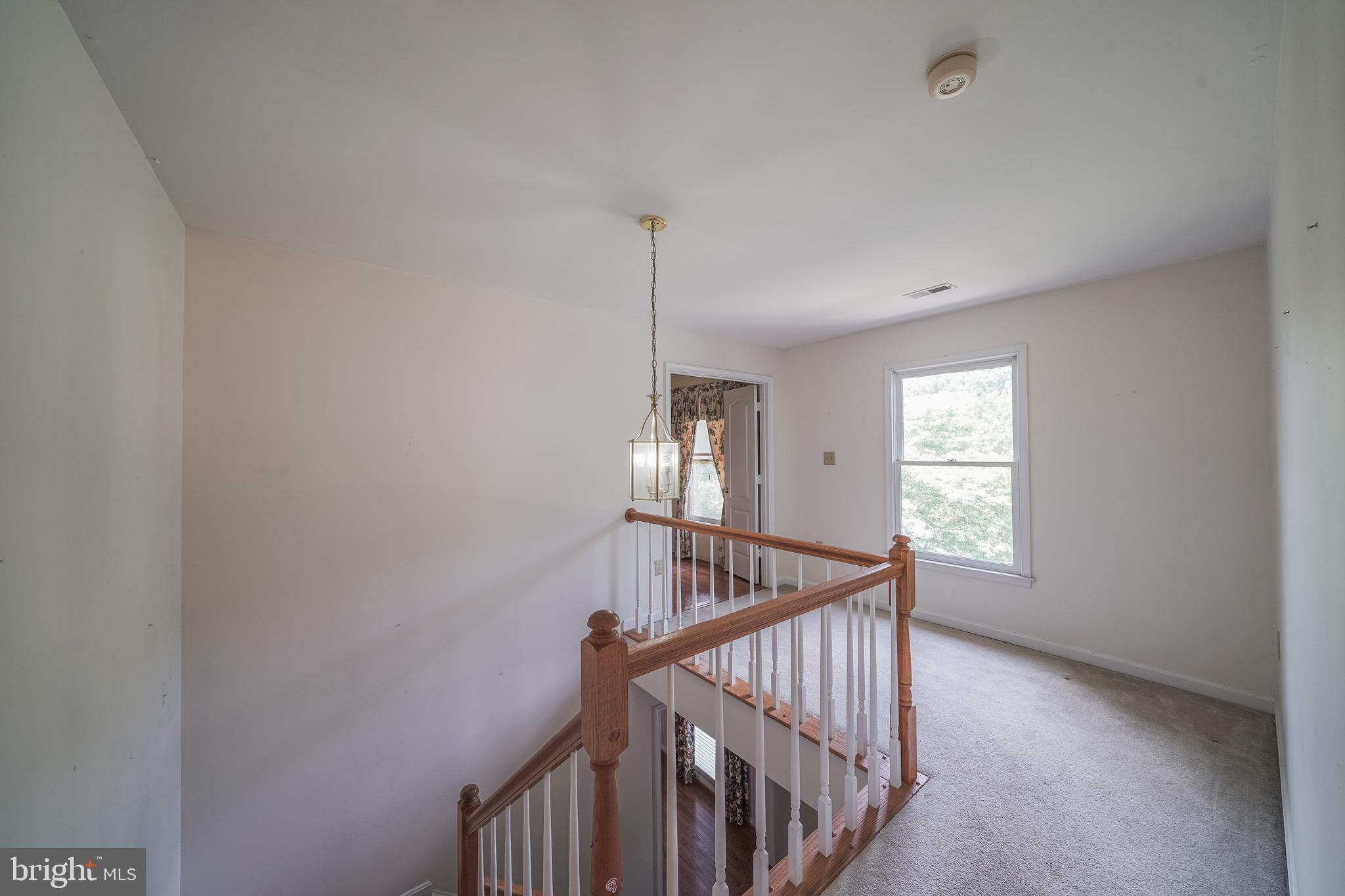 SHERWOOD FOREST MANOR - Residential