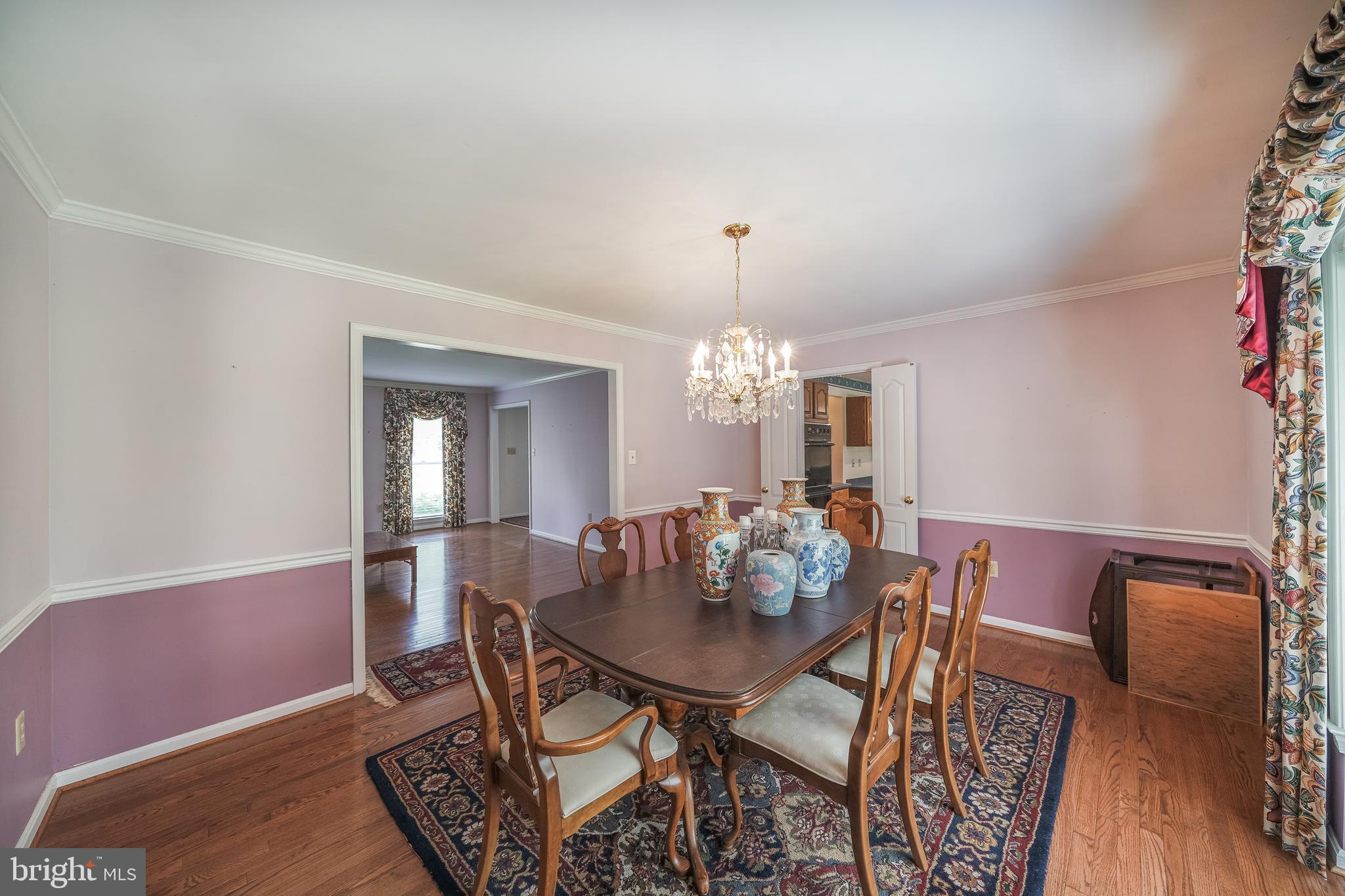 SHERWOOD FOREST MANOR - Residential