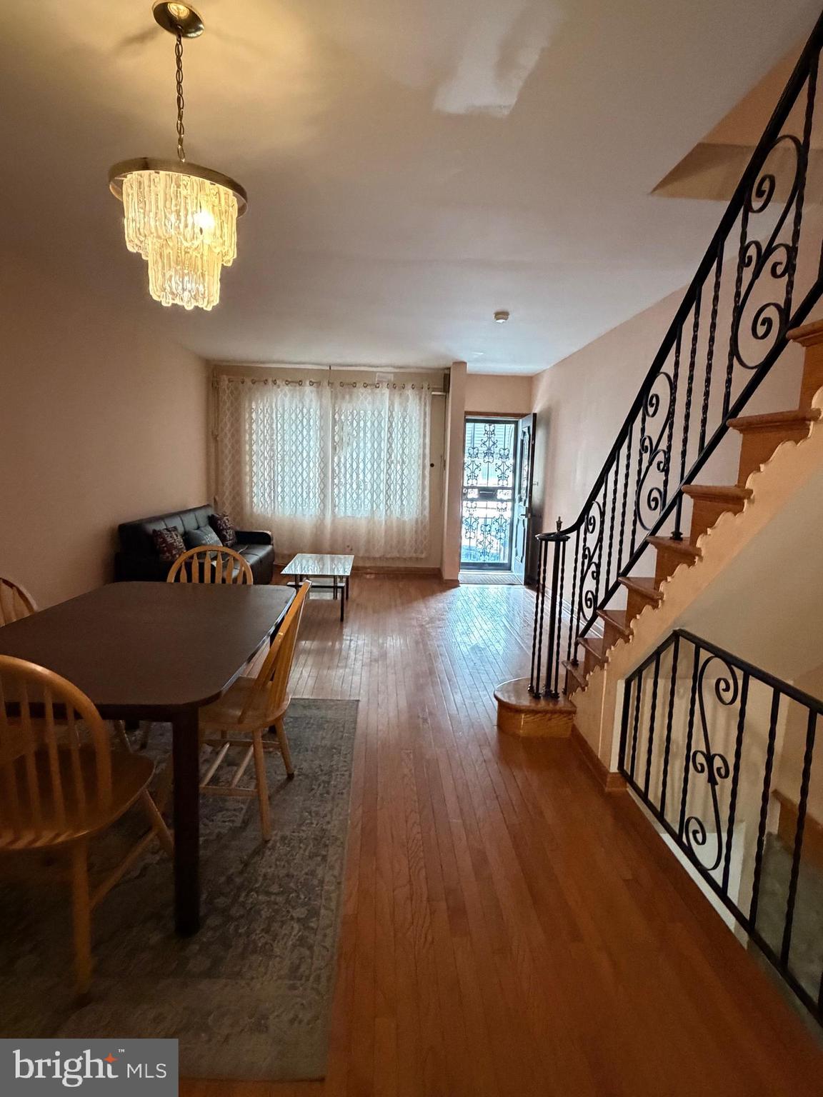 LOWER MOYAMENSING - Residential