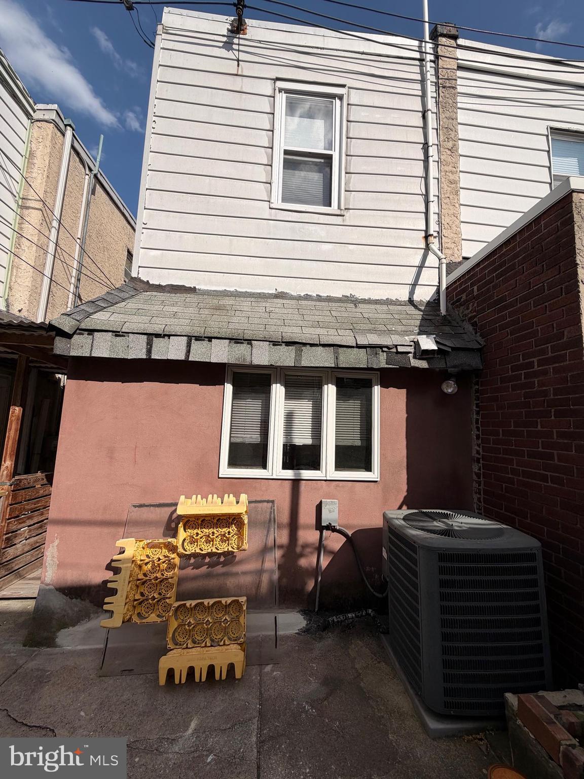 LOWER MOYAMENSING - Residential