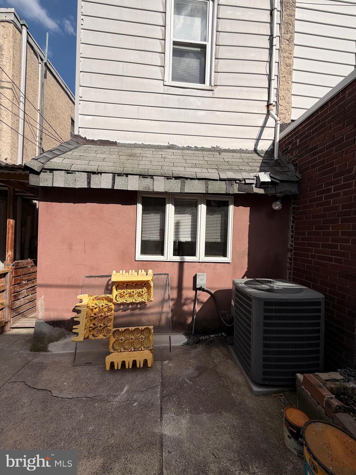 LOWER MOYAMENSING - Residential