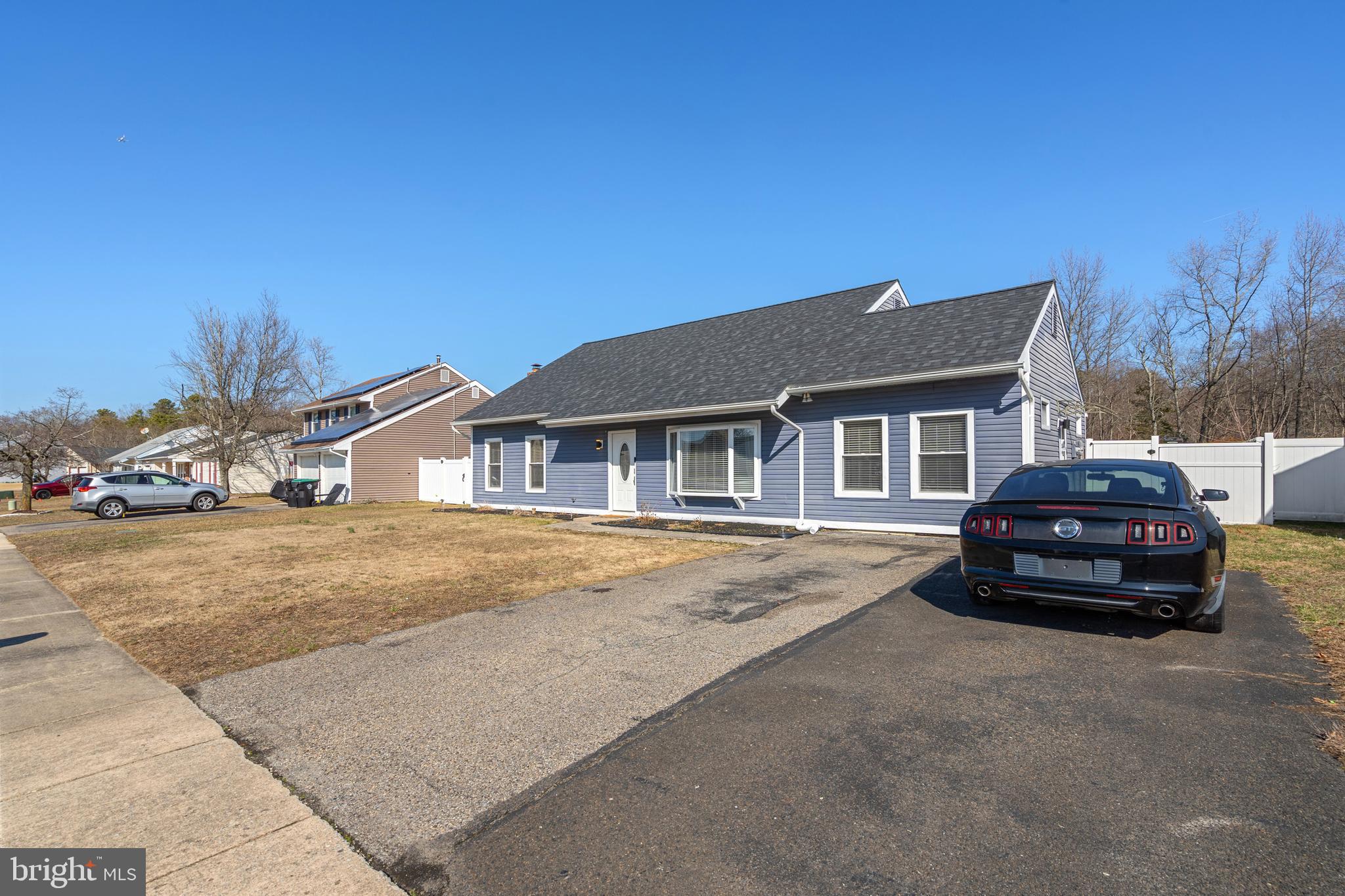 ARBOR MEADOWS - Residential