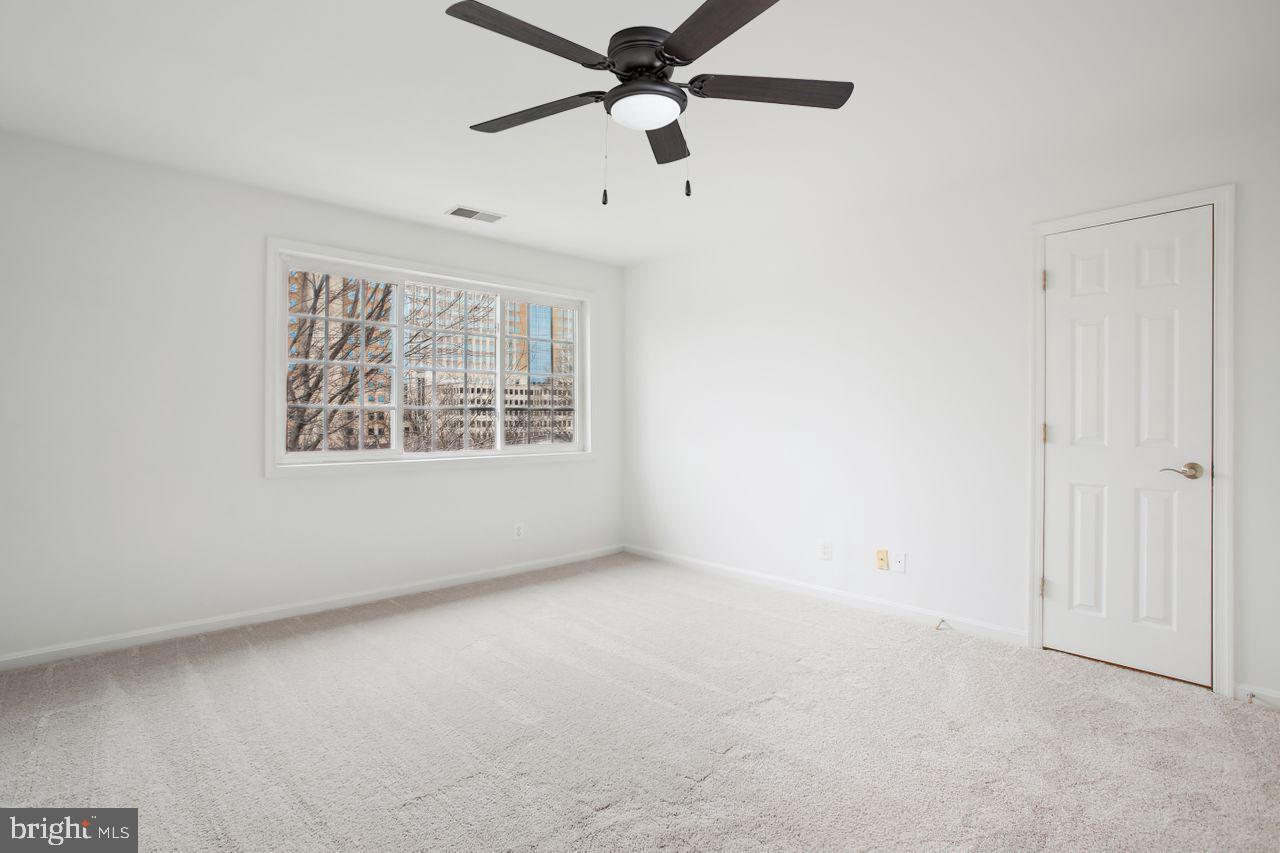 PARKSIDE AT ALEXANDRIA - Residential