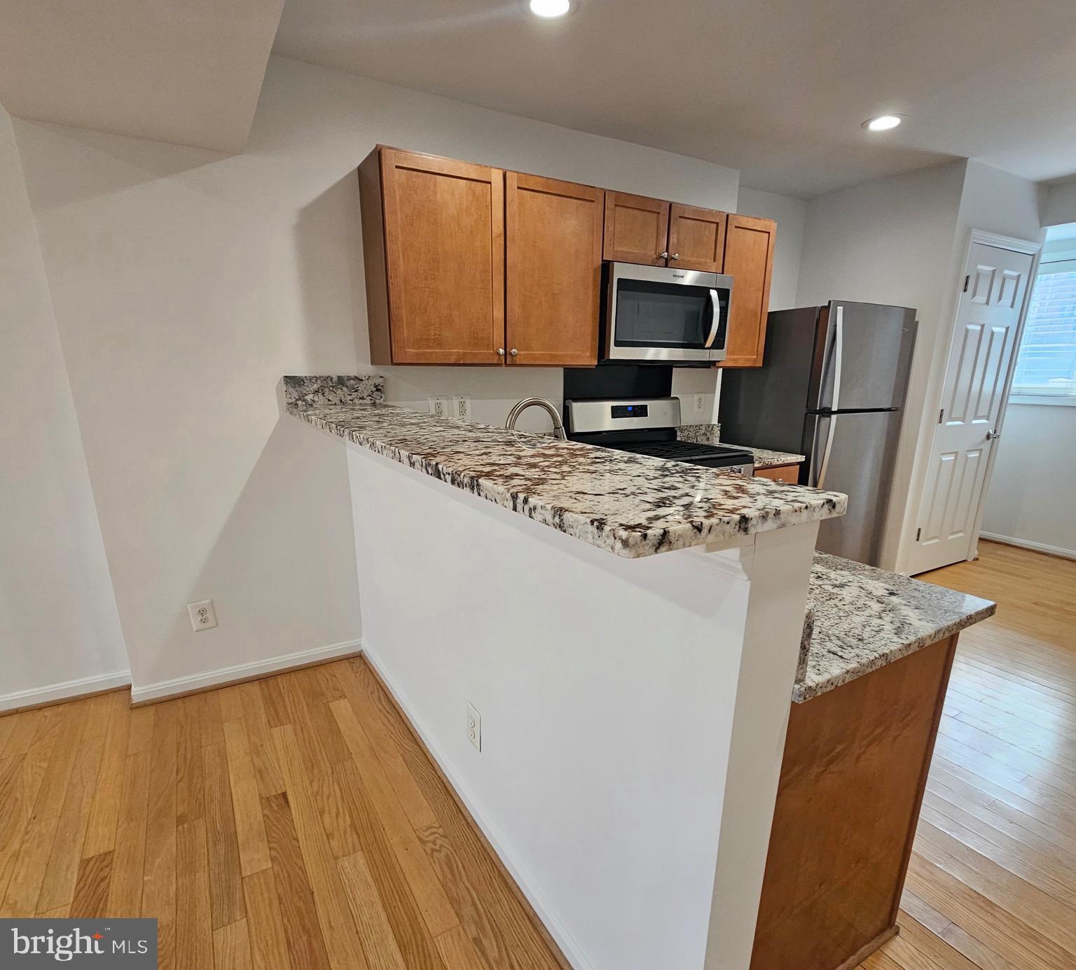 PARKSIDE AT ALEXANDRIA - Residential