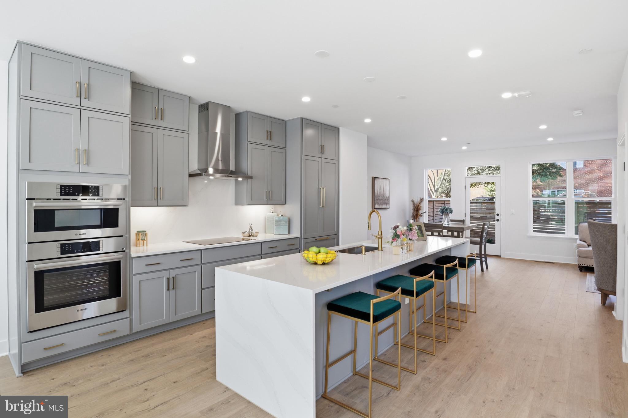 5358 ZENITH OVERLOOK