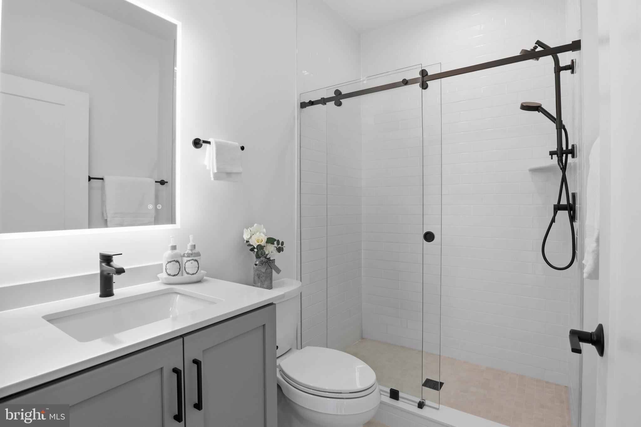 WESTBARD SQUARE - Residential