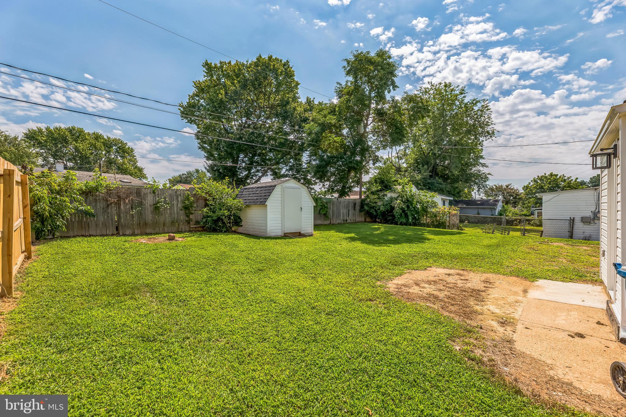 CASTLE HILLS - Residential