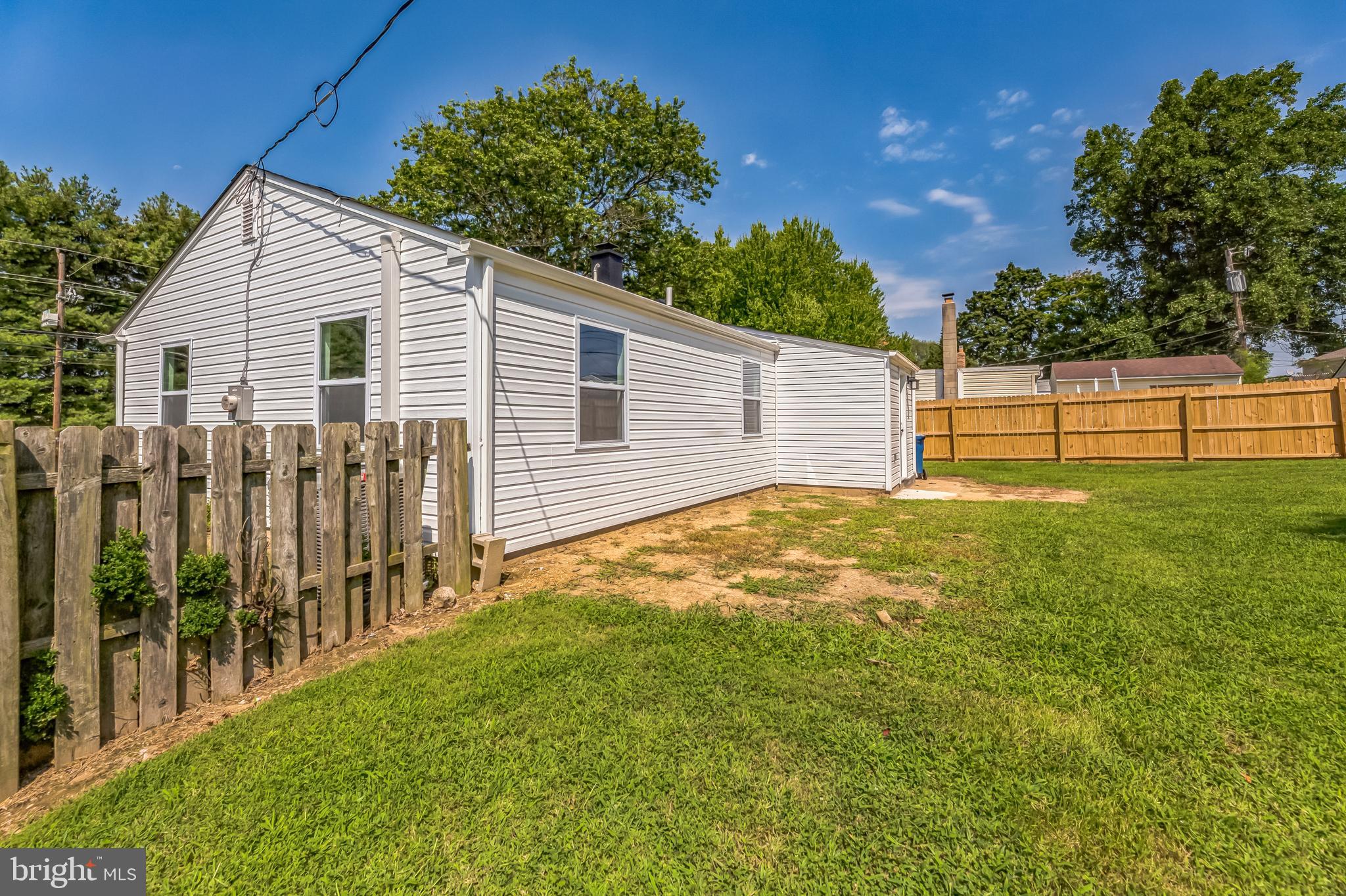 CASTLE HILLS - Residential