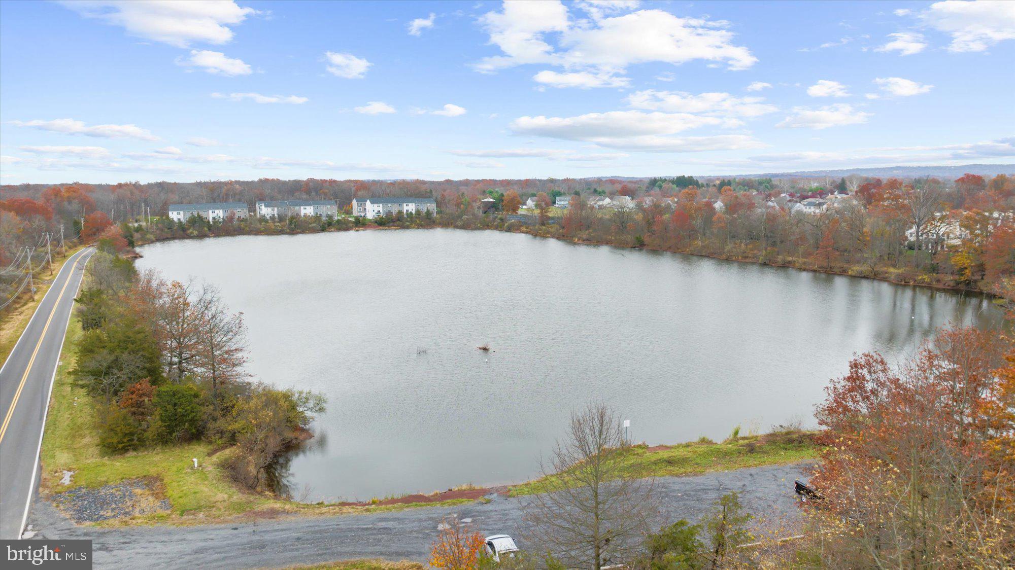 EDGEWATER - Residential