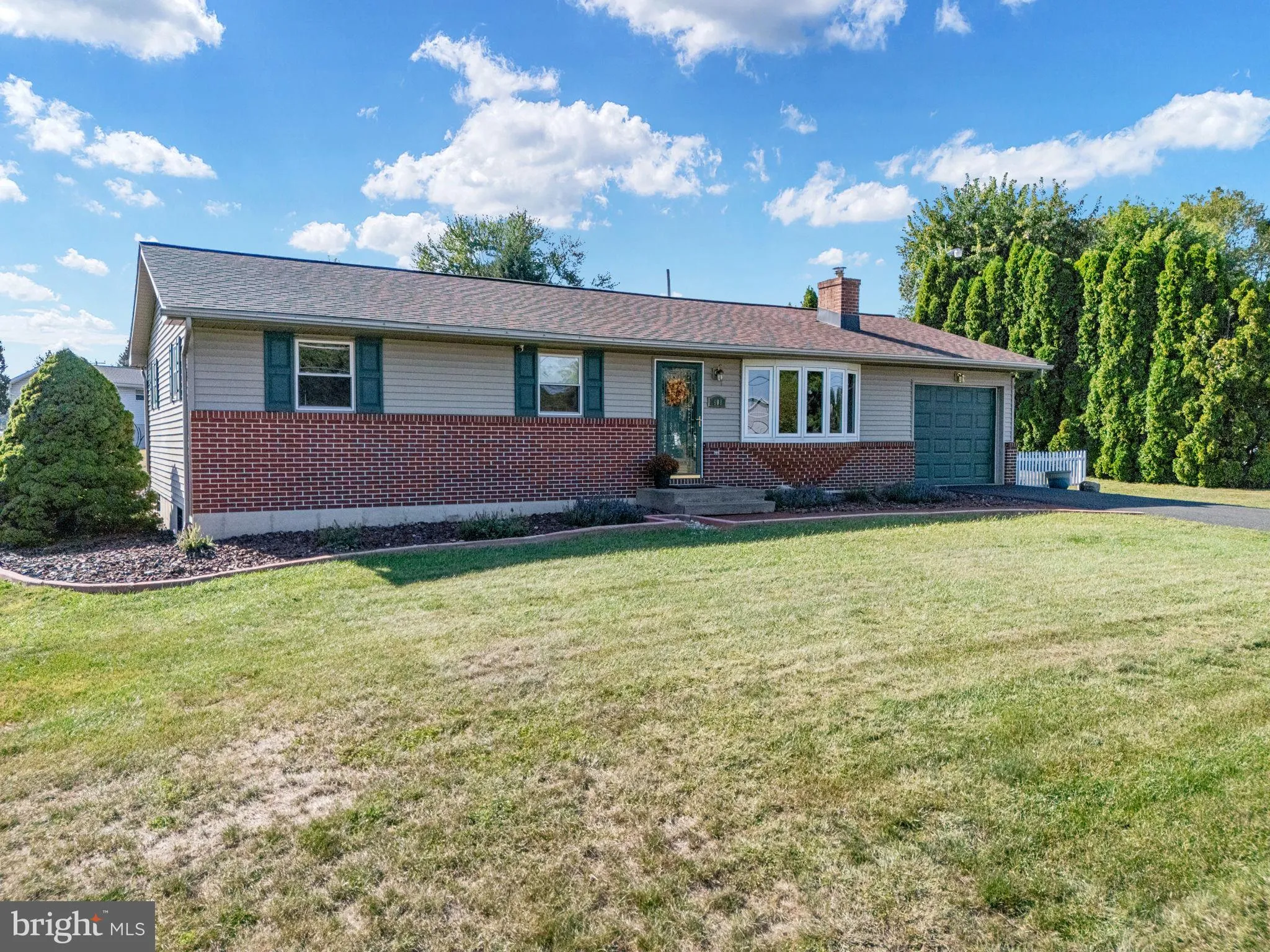 Mertztown, Pennsylvania 19539, United States, 3 Bedrooms Bedrooms, ,2 BathroomsBathrooms,Residential,Pending,214679