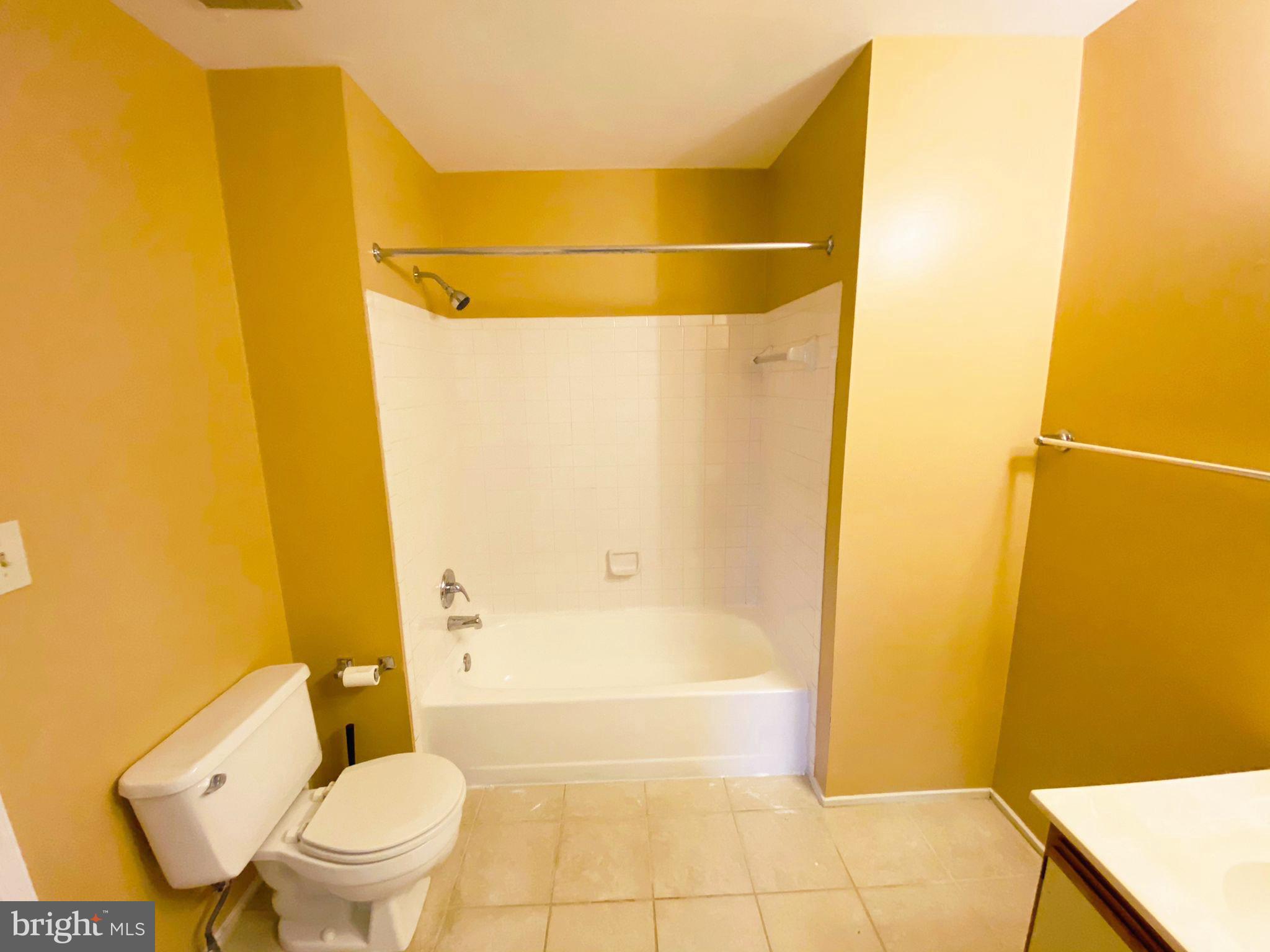 VALLEY STREAM ESTATES - Residential