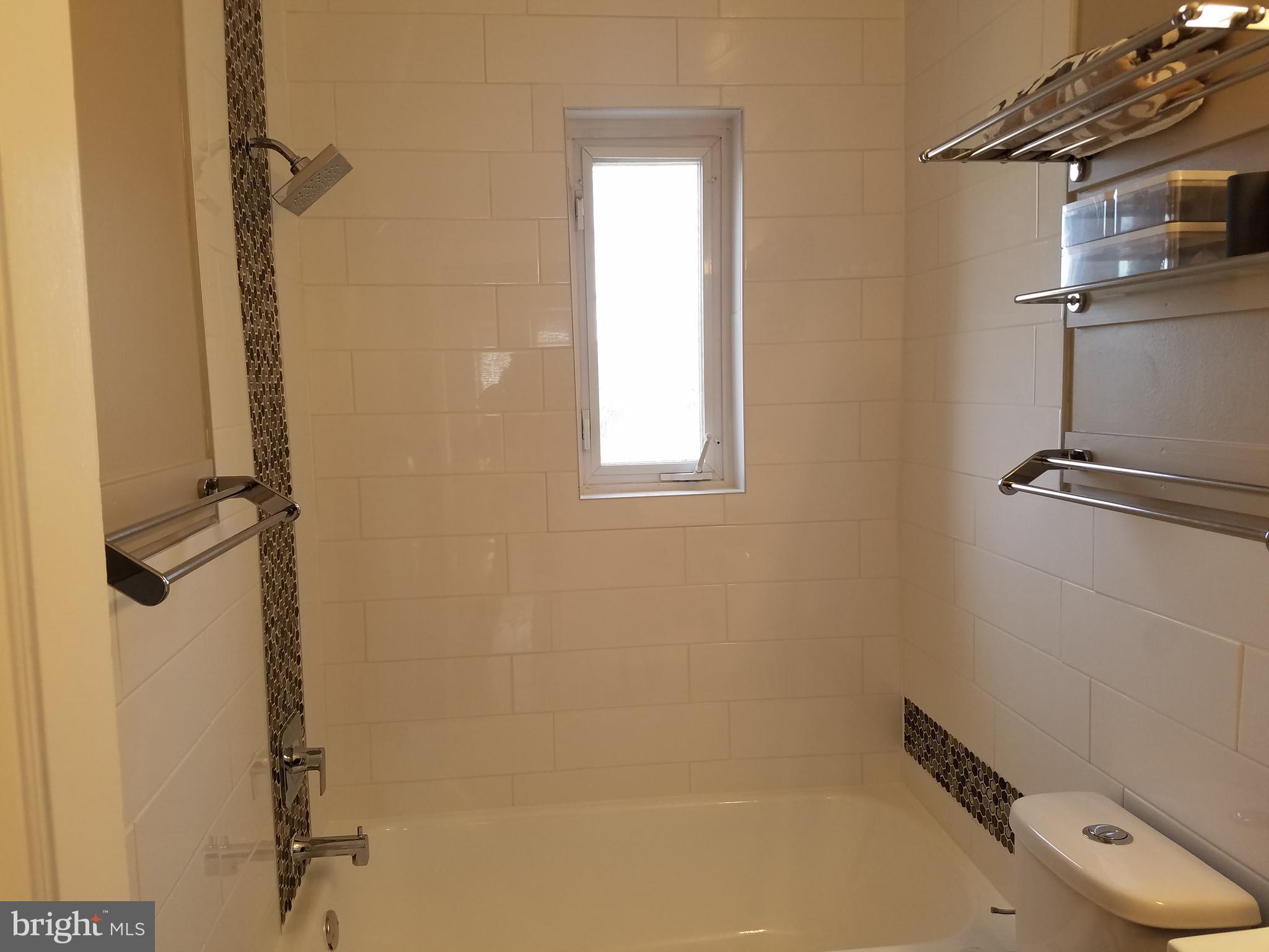 LYNHAVEN - Residential Lease