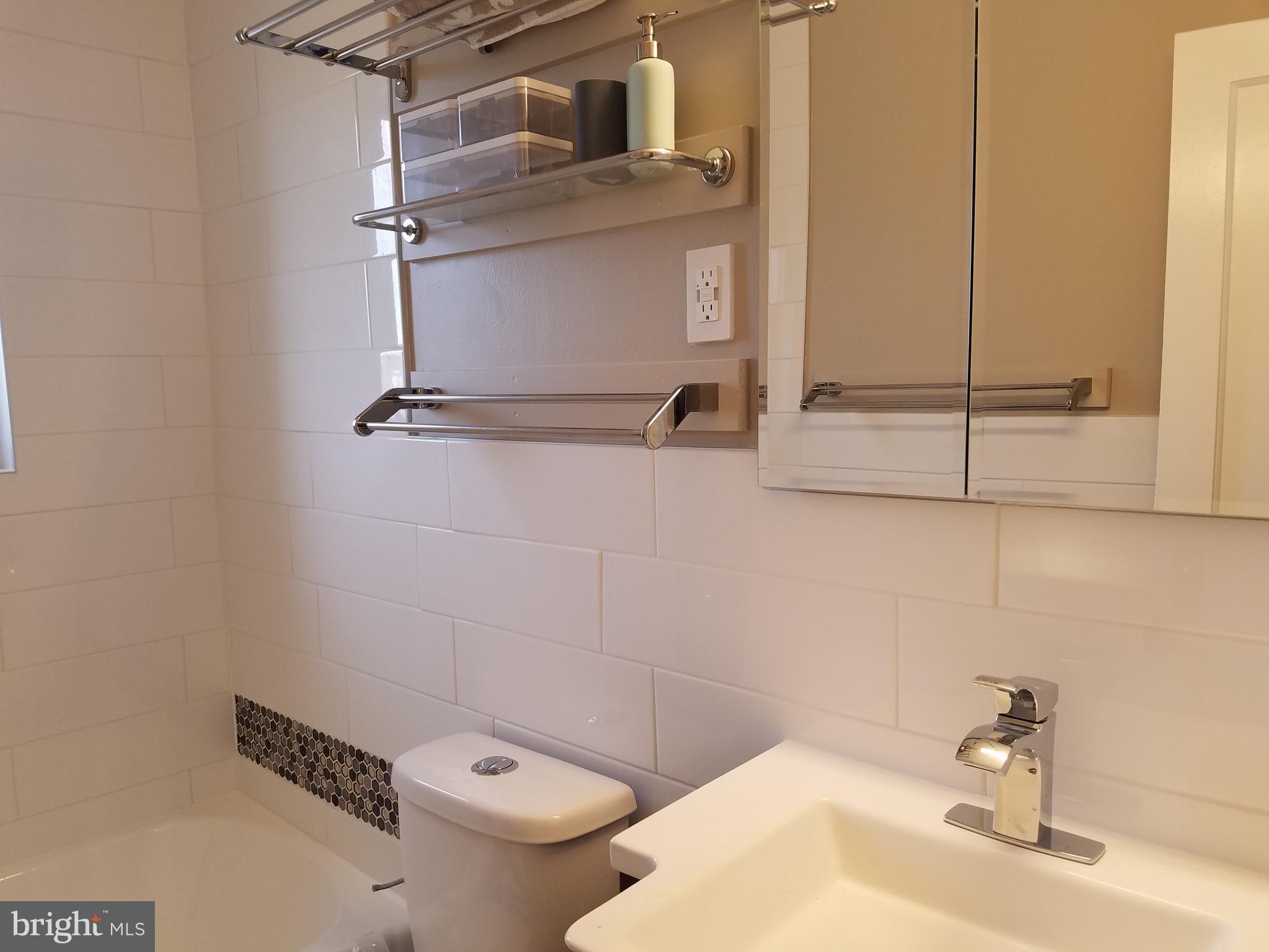 LYNHAVEN - Residential Lease