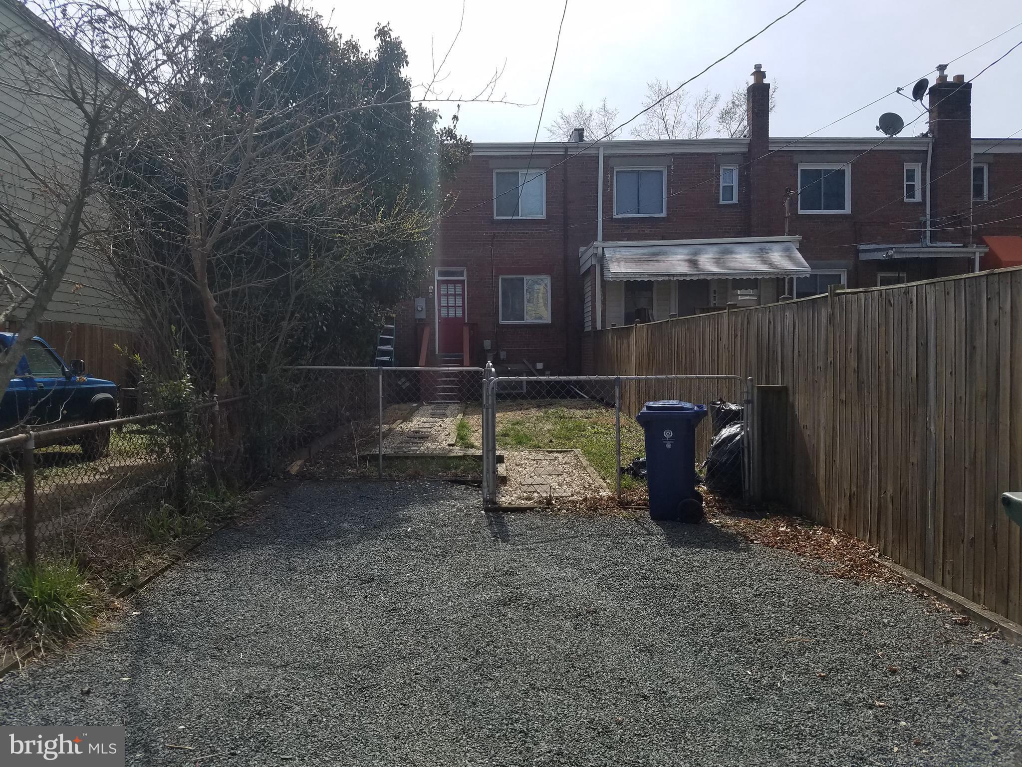 LYNHAVEN - Residential Lease