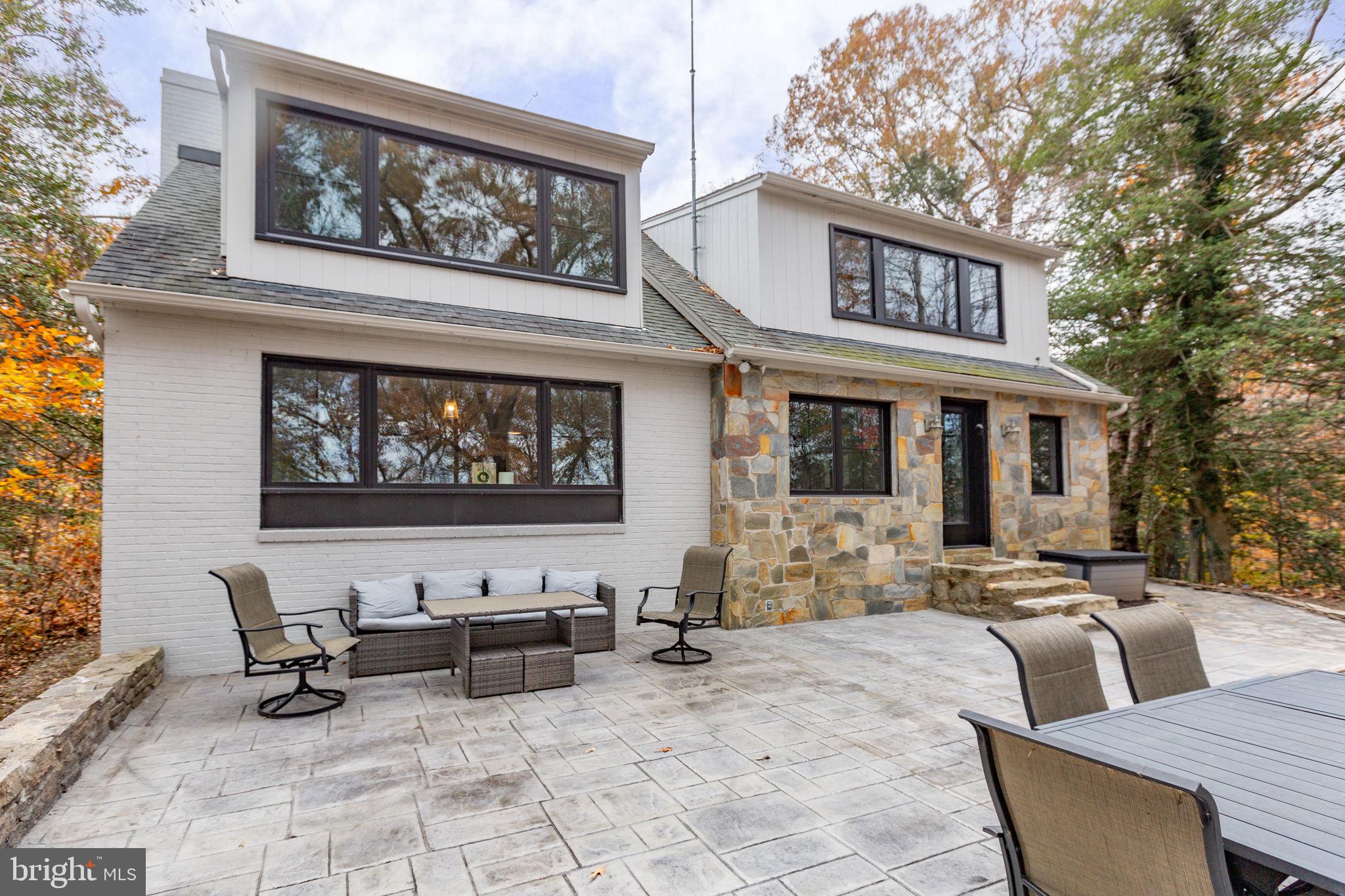 6033 WHIPSAWASON ROAD