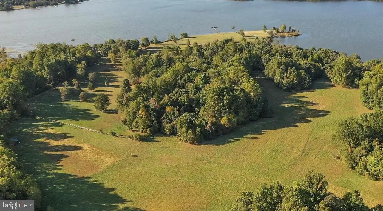 6033 WHIPSAWASON ROAD