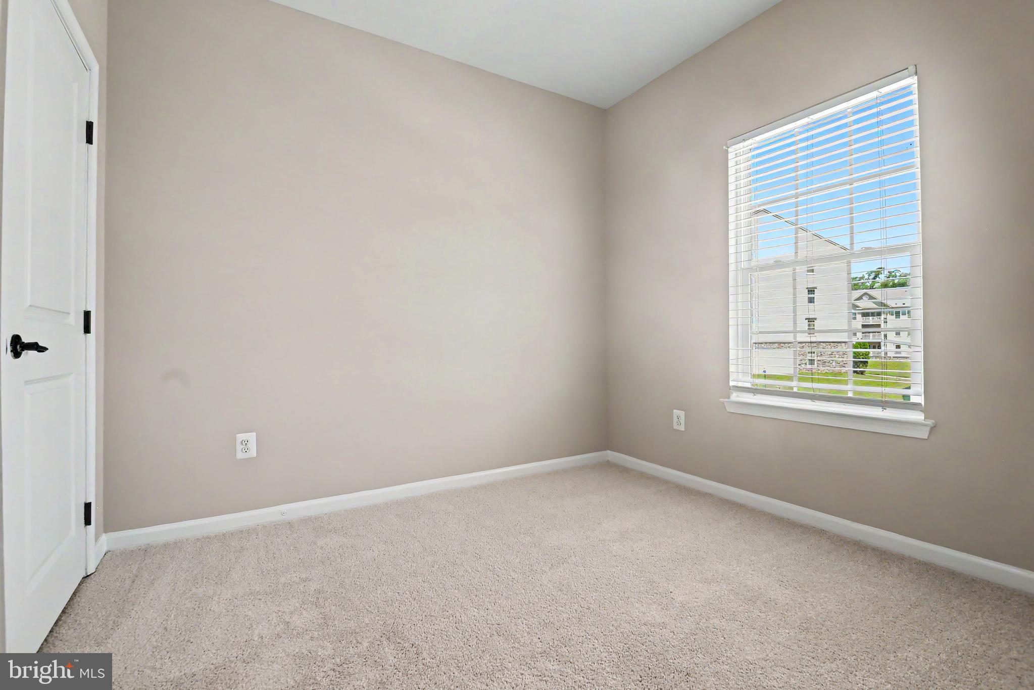 WYNDHOLME WOODS - Residential