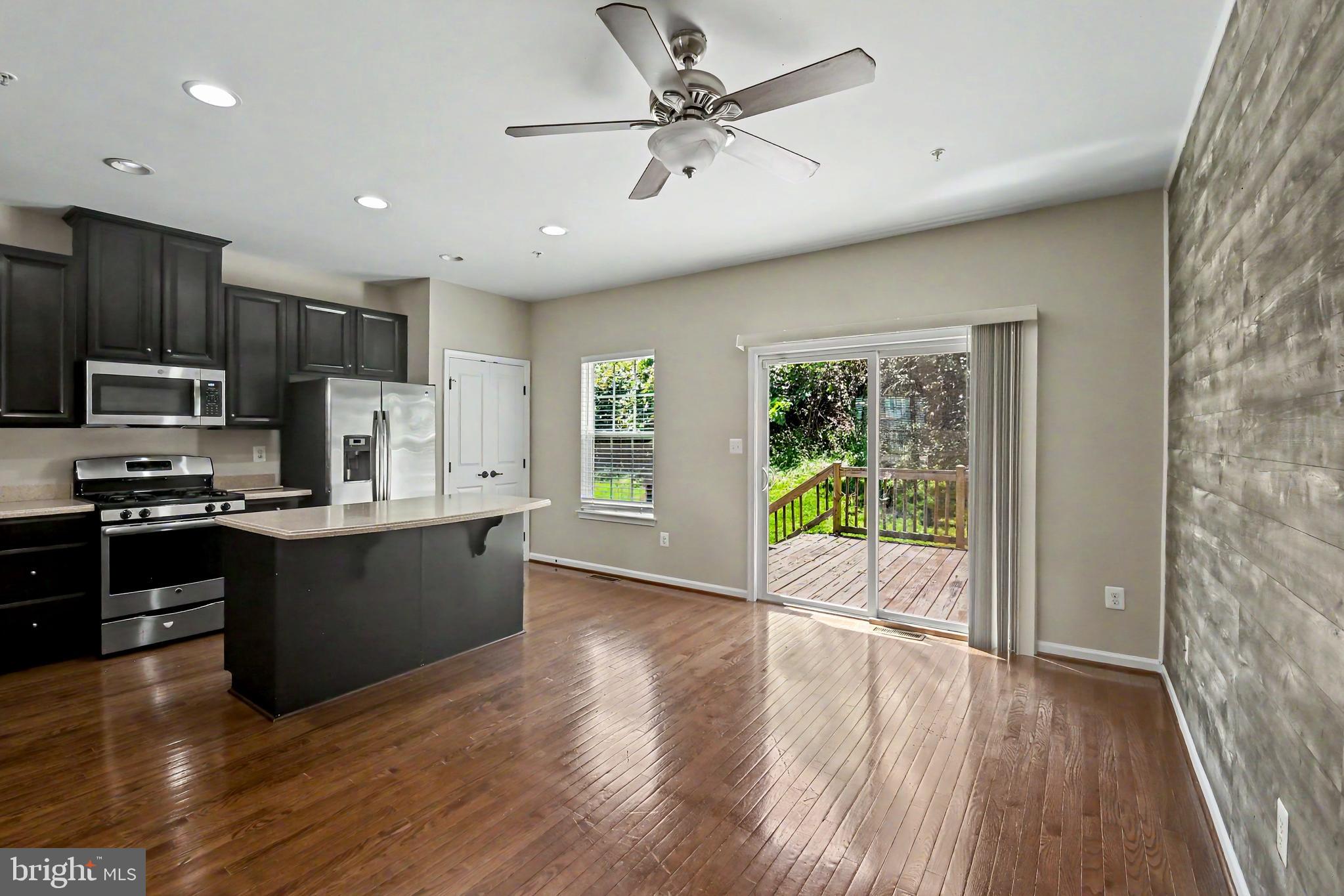 WYNDHOLME WOODS - Residential