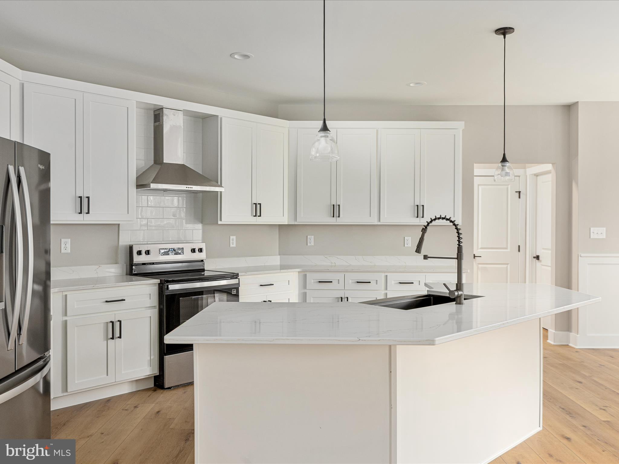 POTOMAC RIVER FARMS - Residential