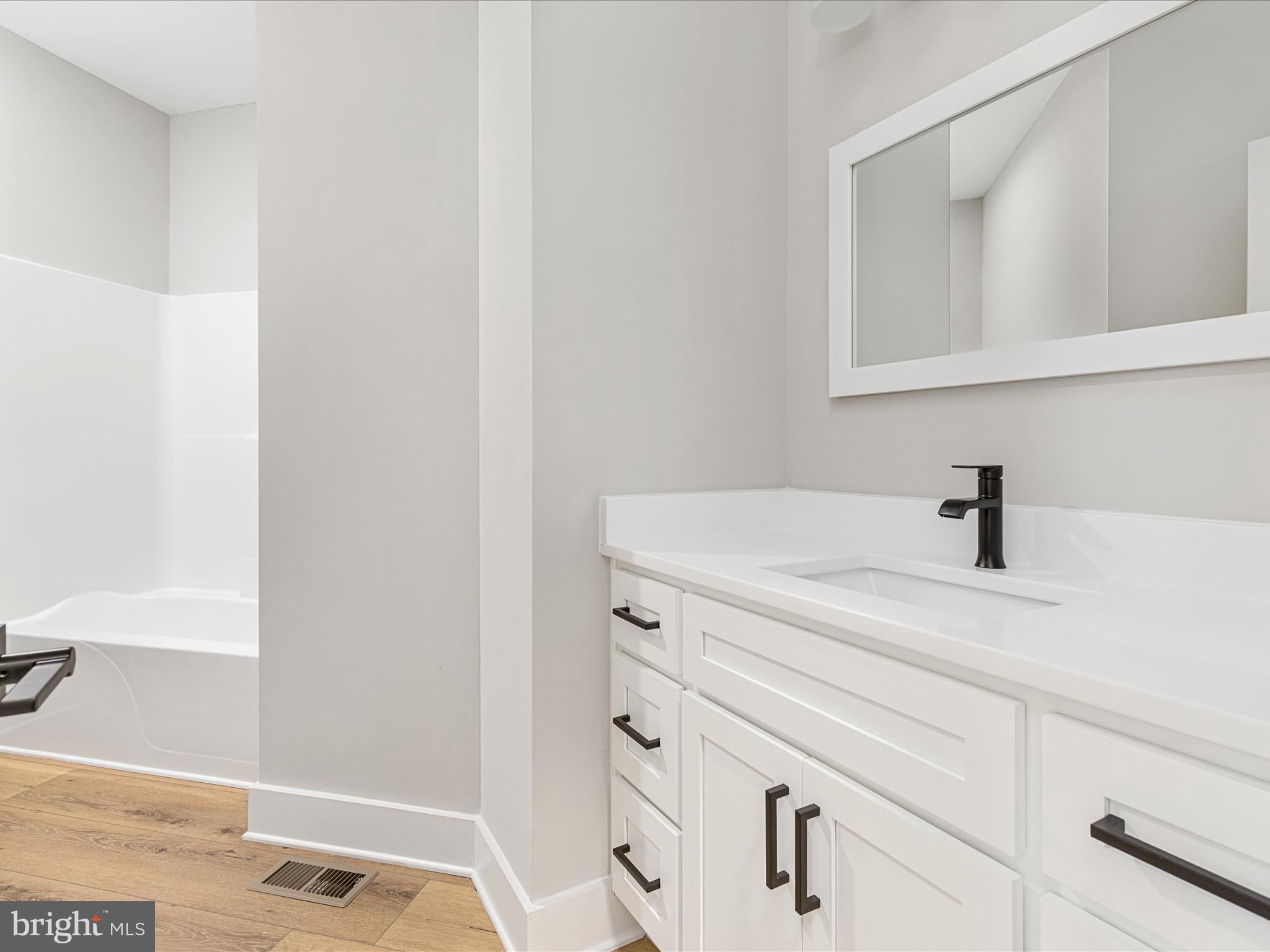 POTOMAC RIVER FARMS - Residential