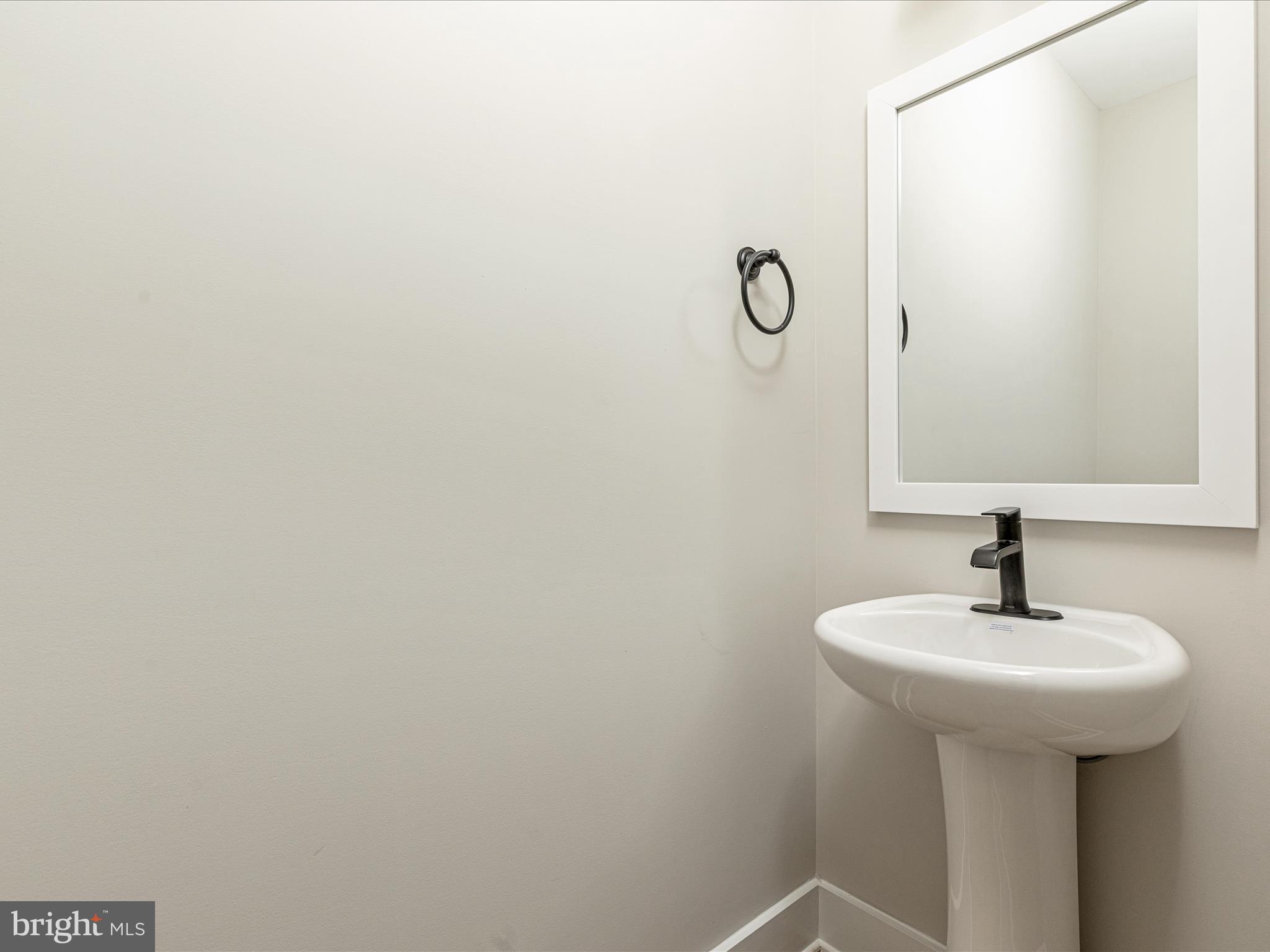 POTOMAC RIVER FARMS - Residential