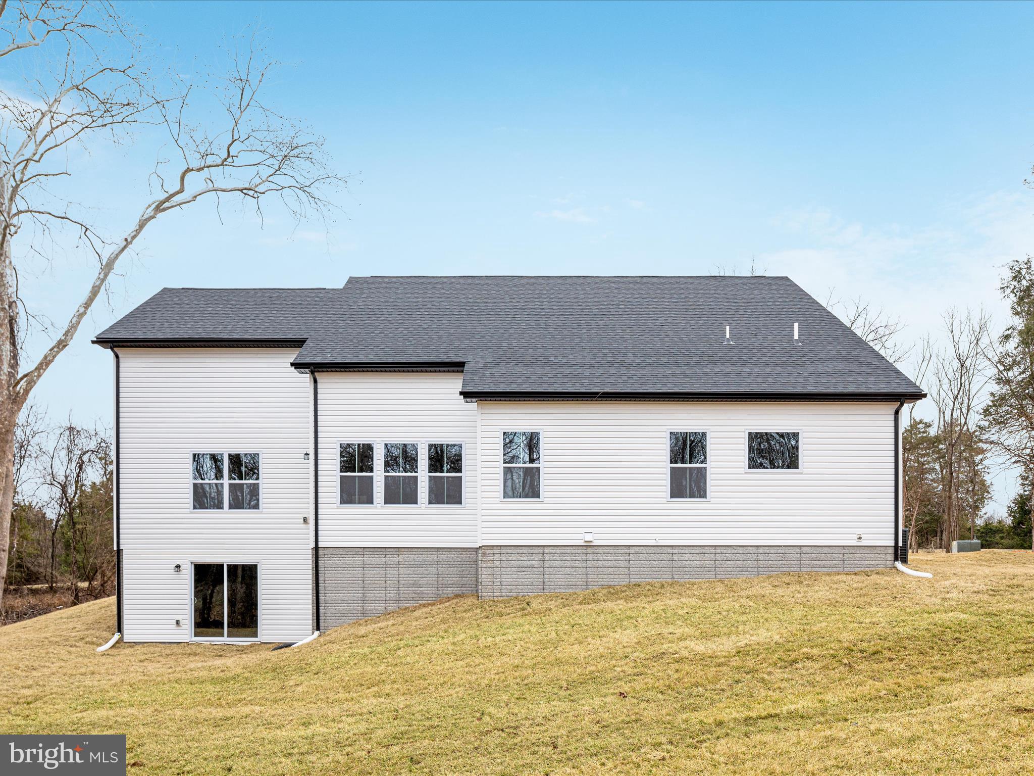 POTOMAC RIVER FARMS - Residential