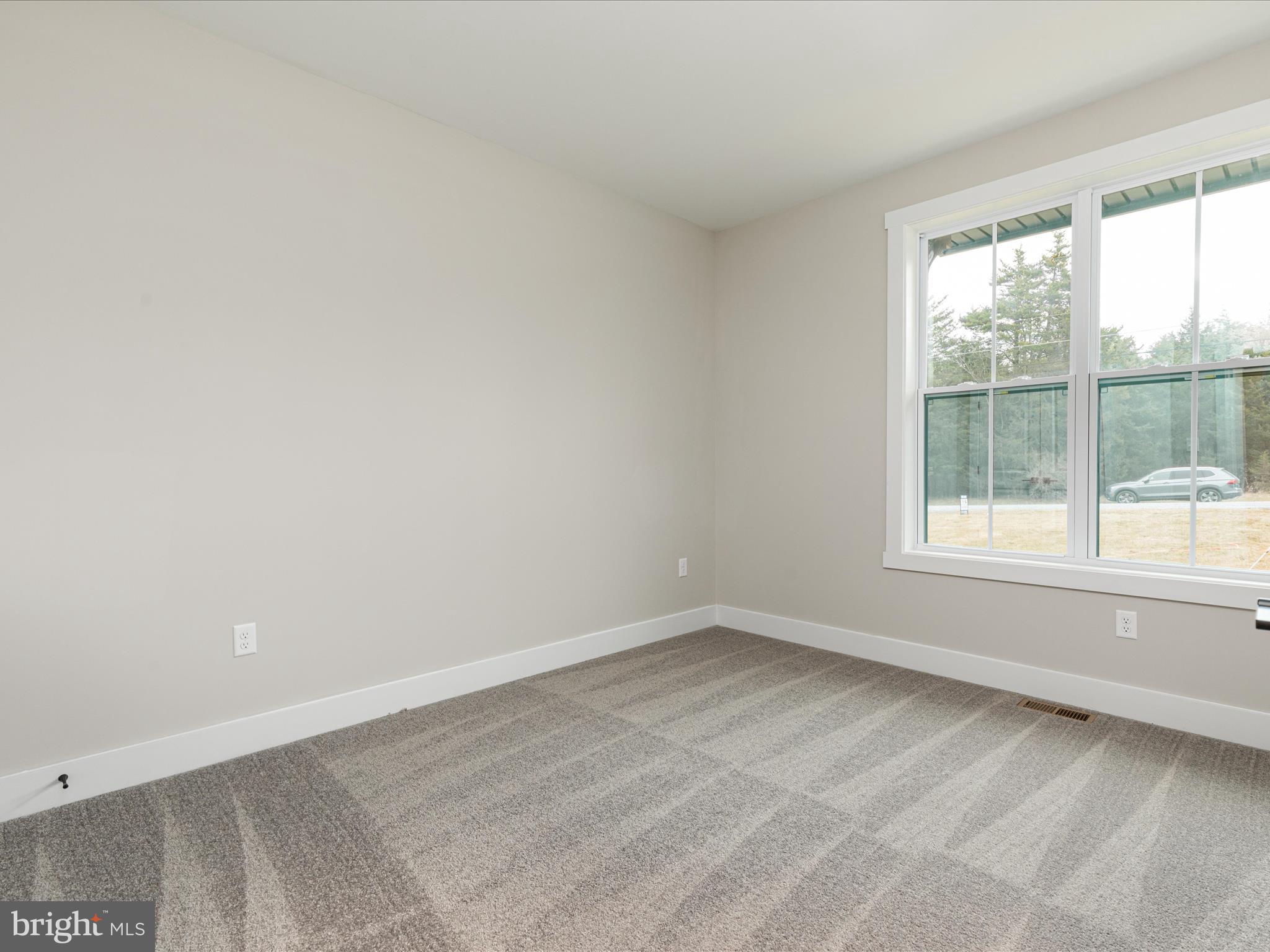 POTOMAC RIVER FARMS - Residential