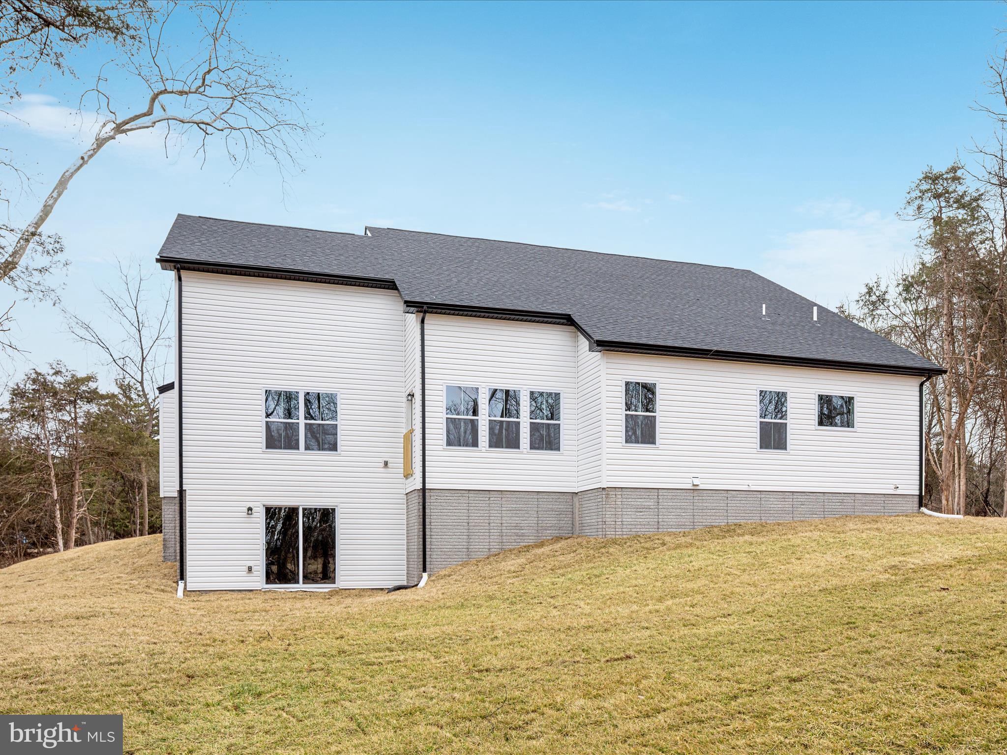 POTOMAC RIVER FARMS - Residential