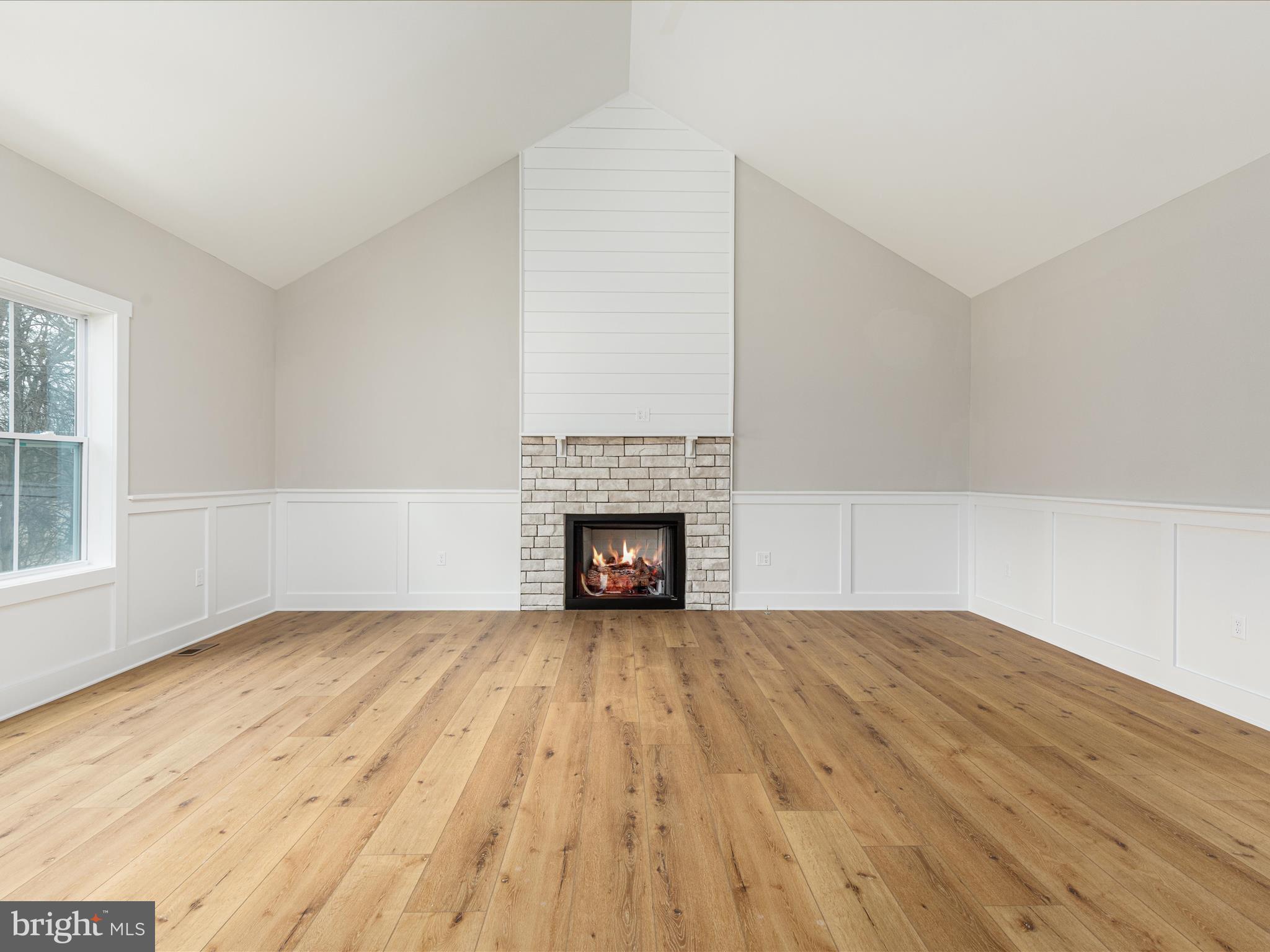 POTOMAC RIVER FARMS - Residential