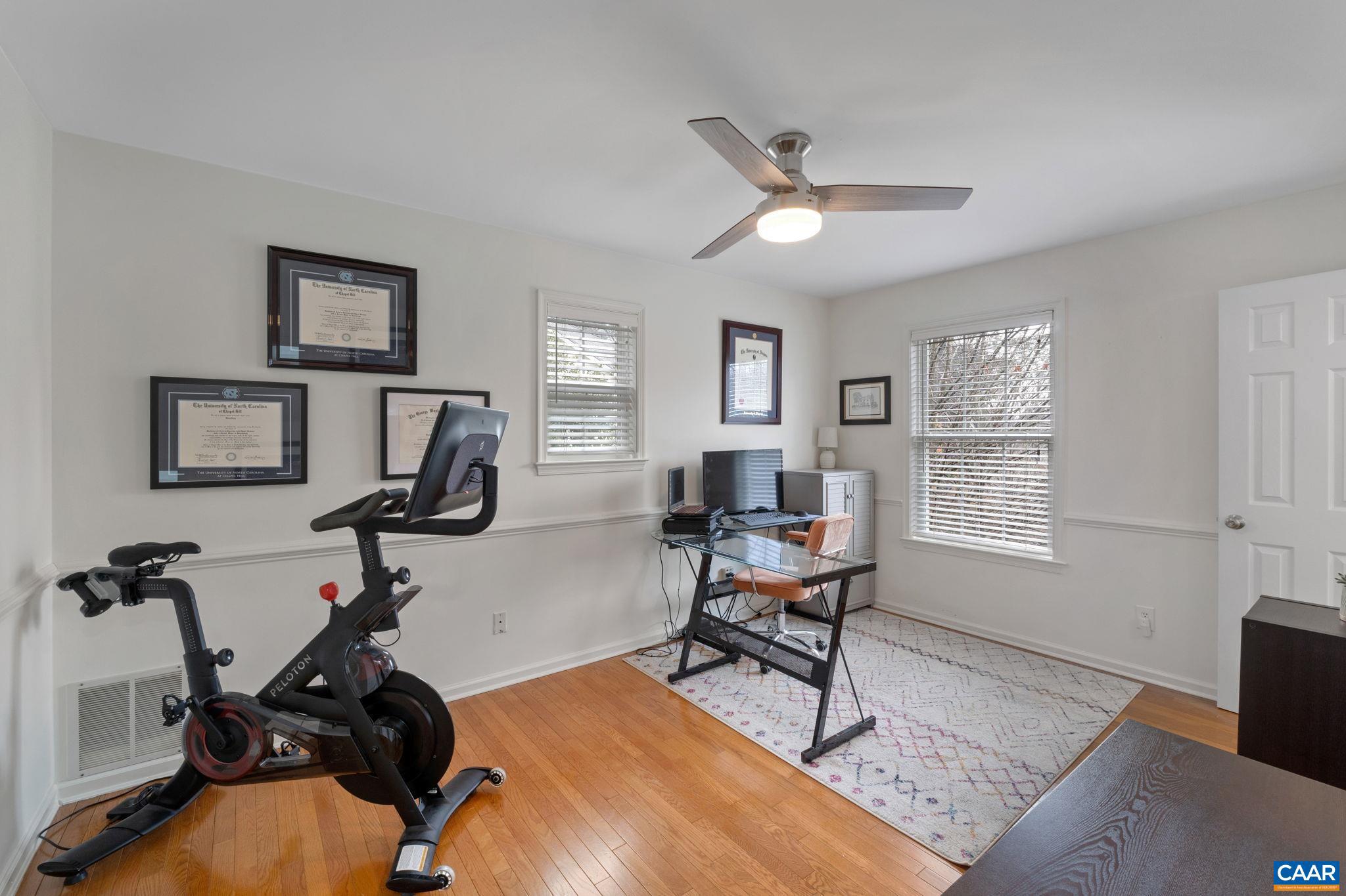 REDFIELDS - Residential