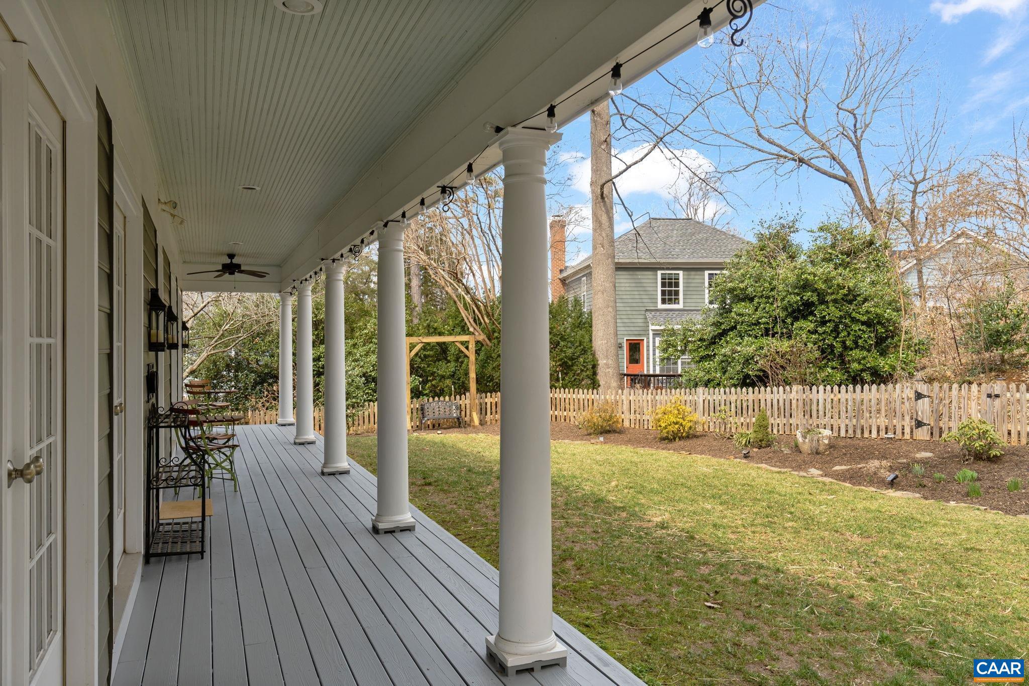 REDFIELDS - Residential