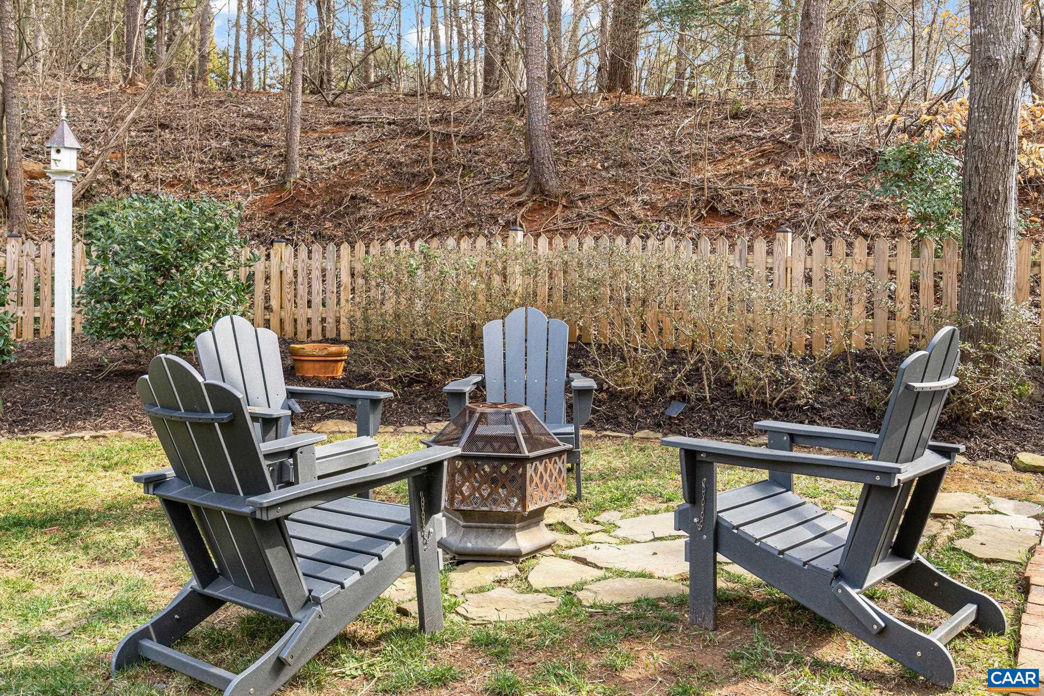 REDFIELDS - Residential