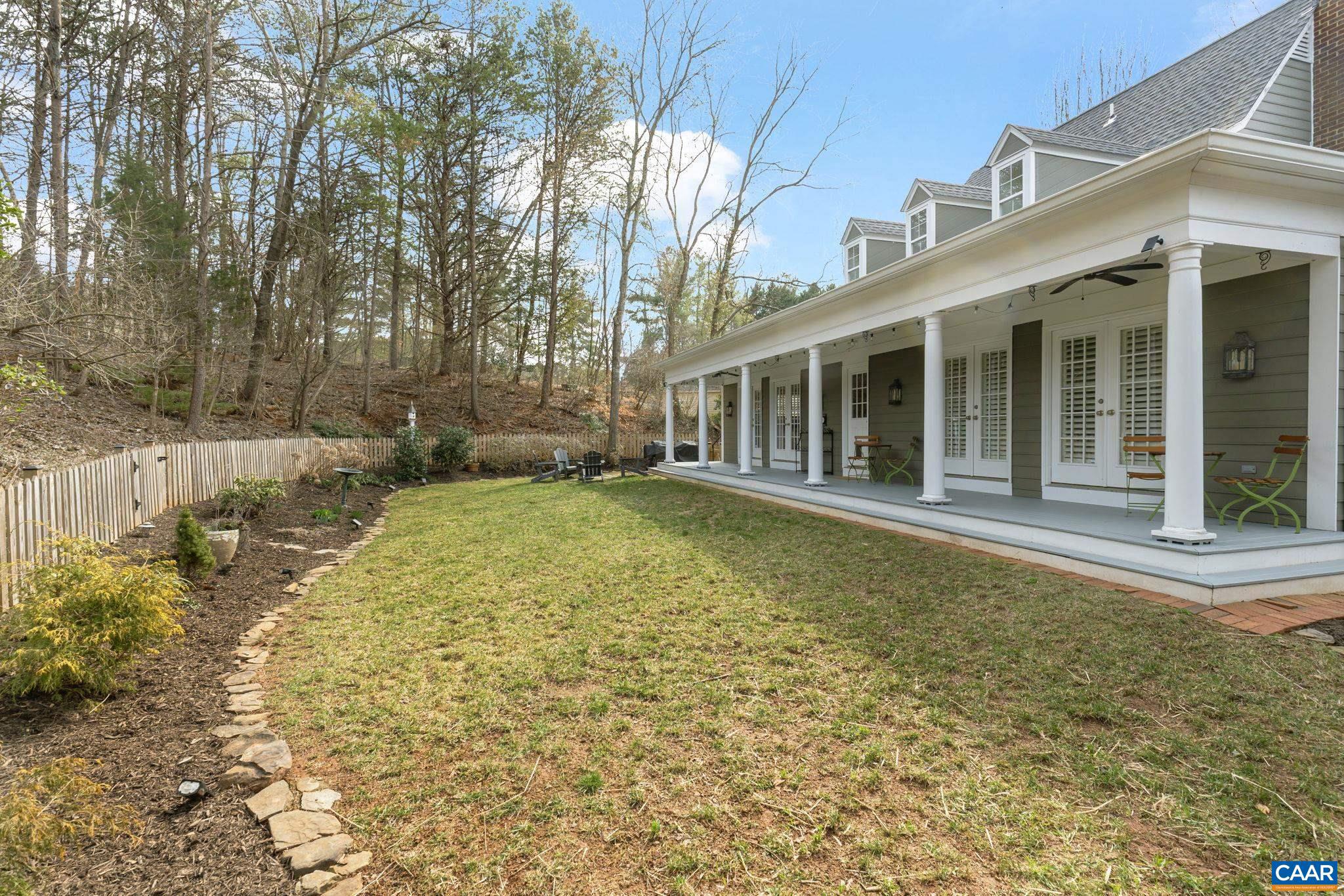 REDFIELDS - Residential