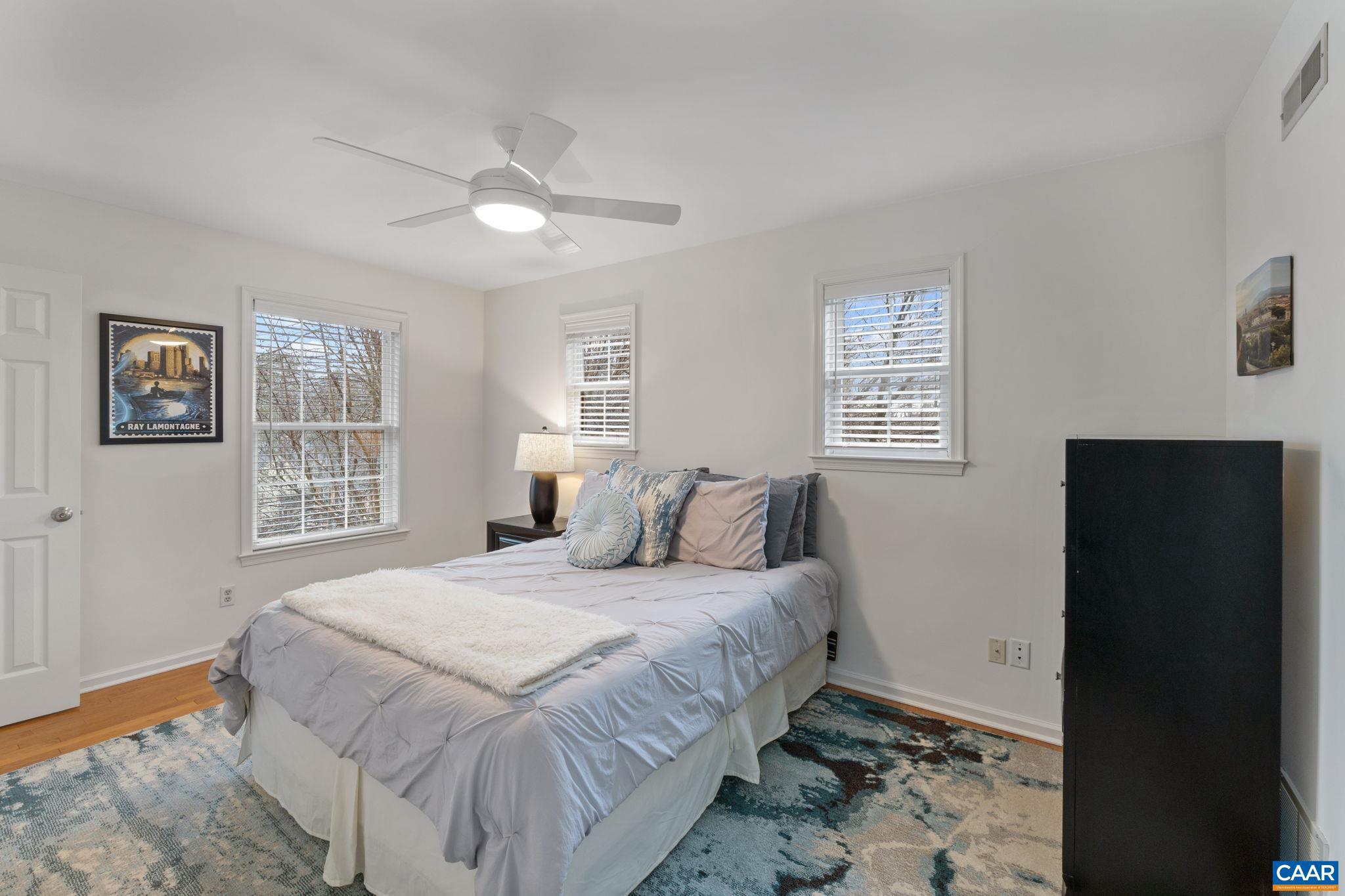 REDFIELDS - Residential