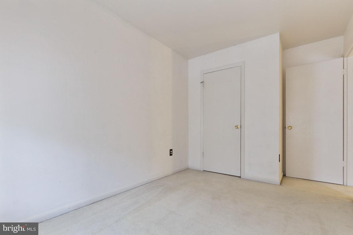 DALE CITY - Residential Lease