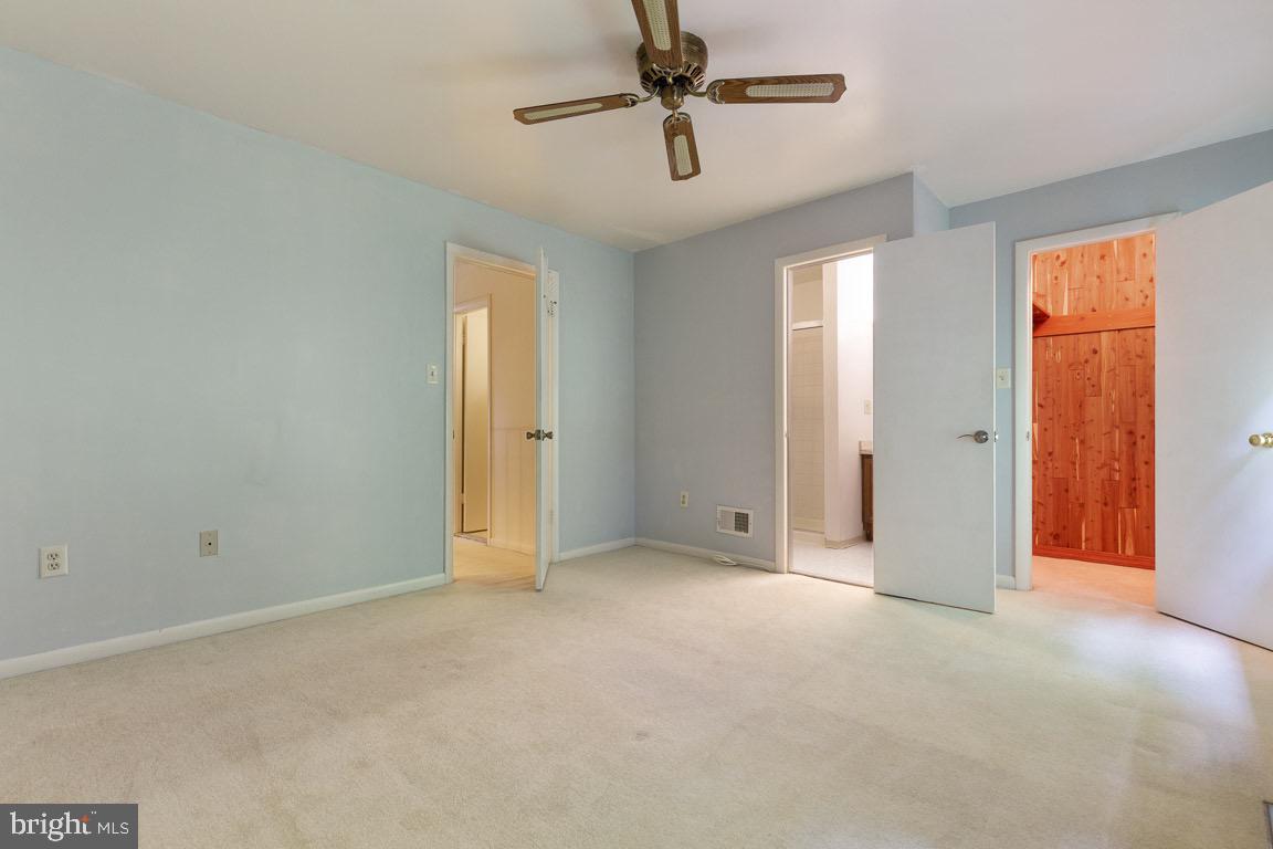 DALE CITY - Residential Lease