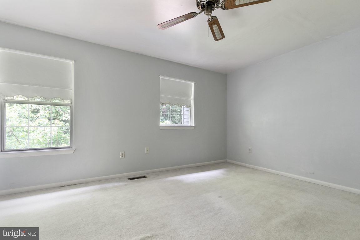 DALE CITY - Residential Lease