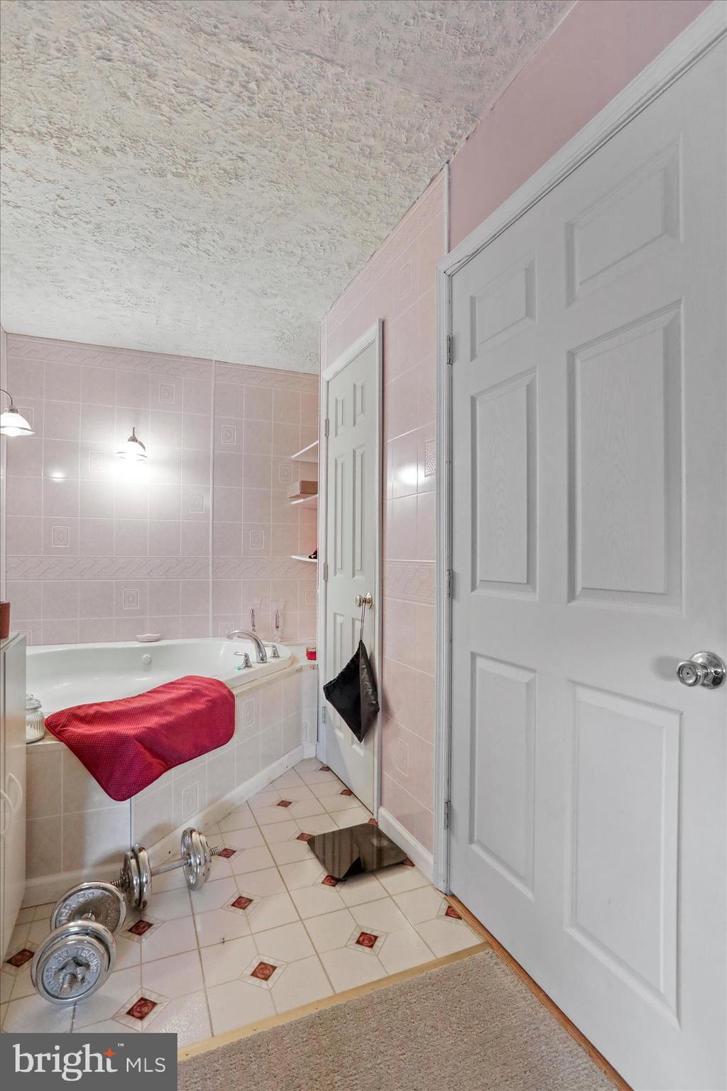 ELIZABETH STATION - Residential