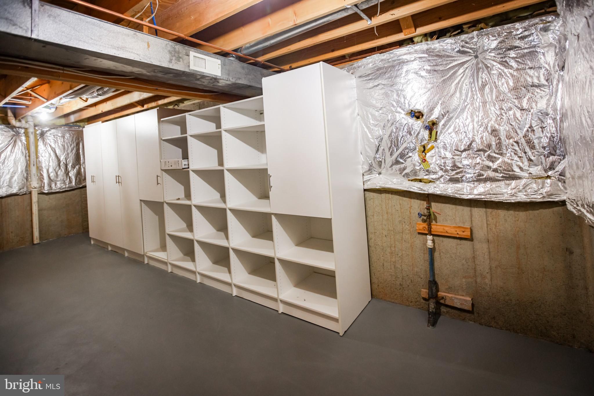 LOWES ISLAND/CASCADES - Residential