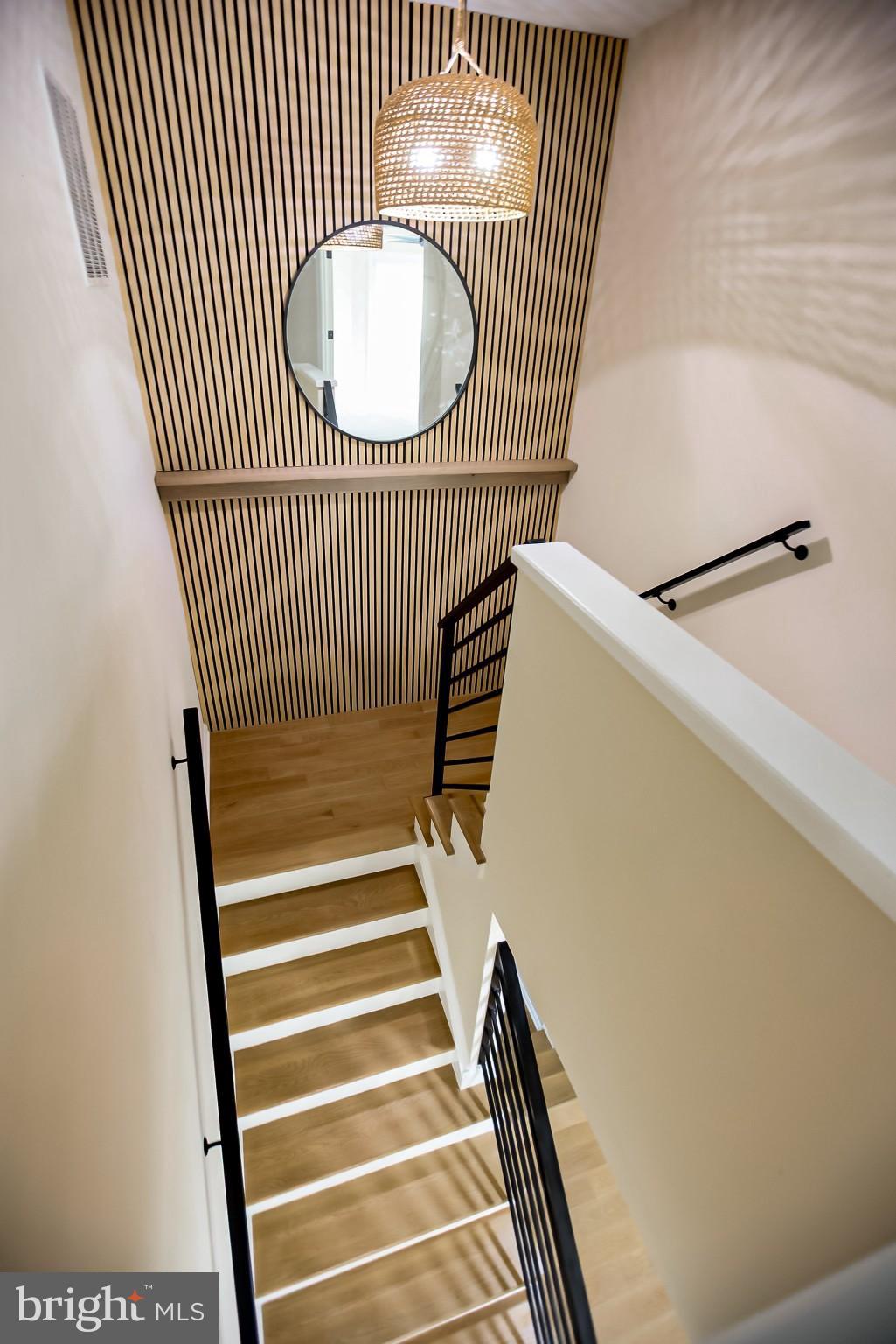 LOWES ISLAND/CASCADES - Residential