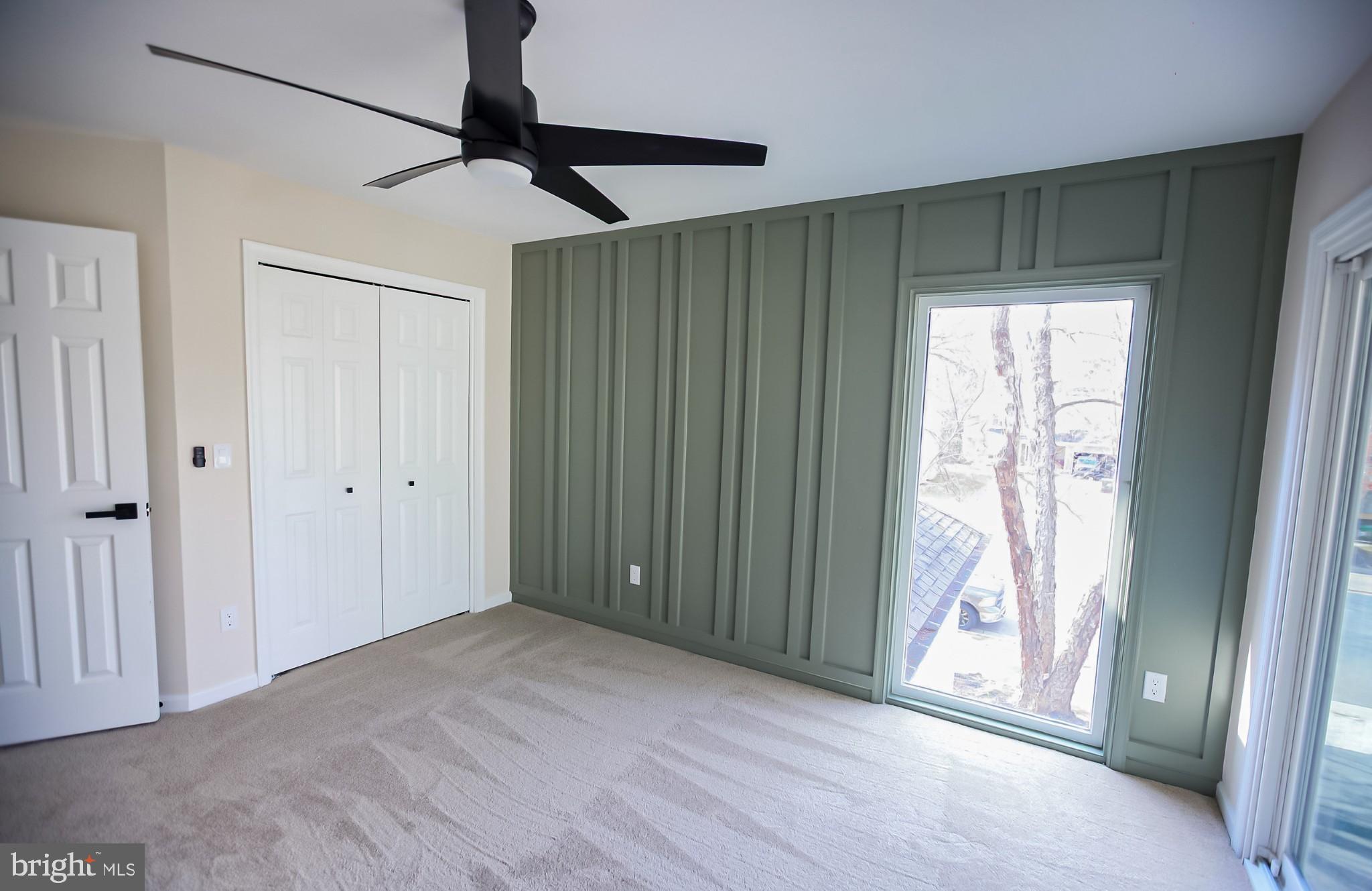 LOWES ISLAND/CASCADES - Residential