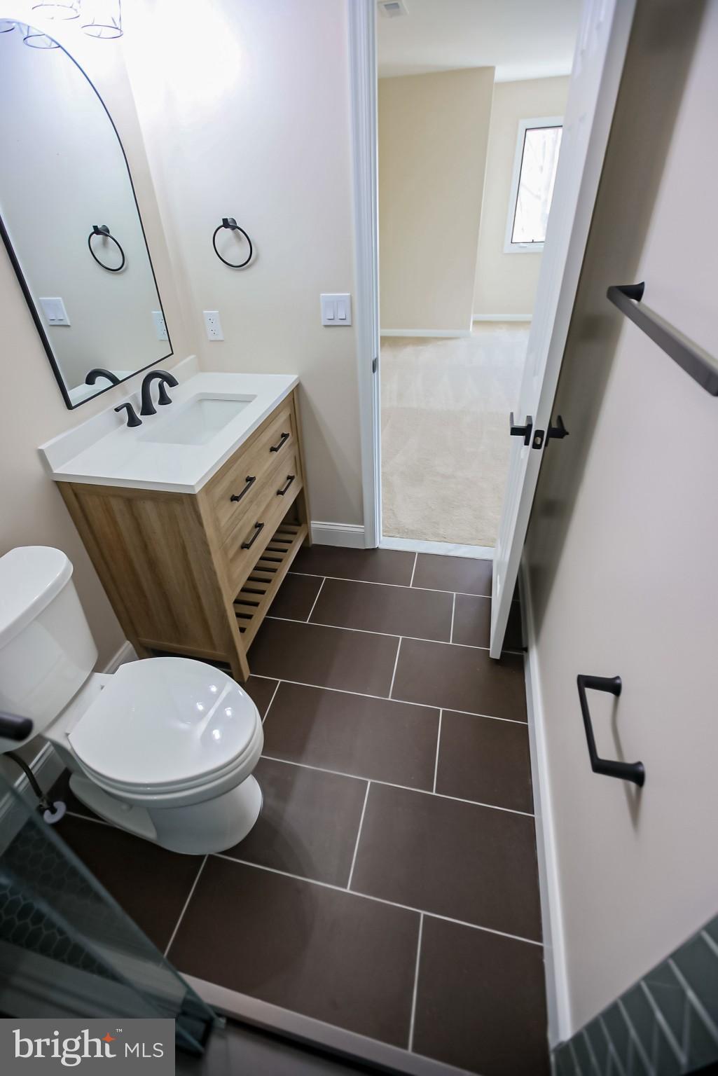 LOWES ISLAND/CASCADES - Residential