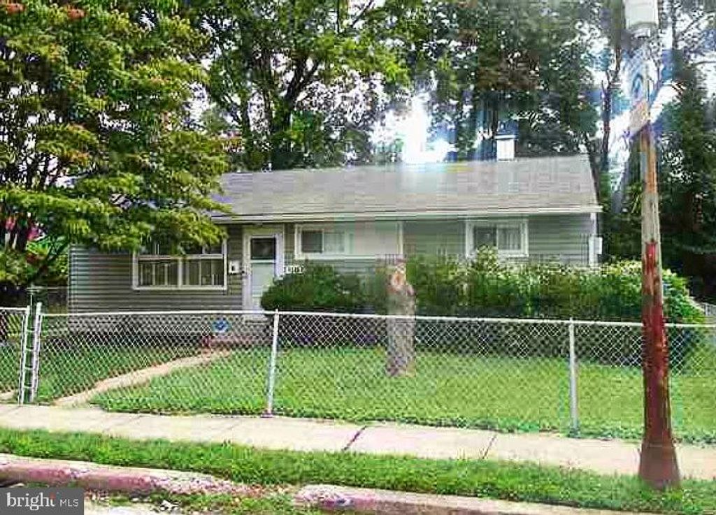 Photo of 5605 Anthony Avenue, BALTIMORE, MD 21206 (MLS # MDBA2213220)