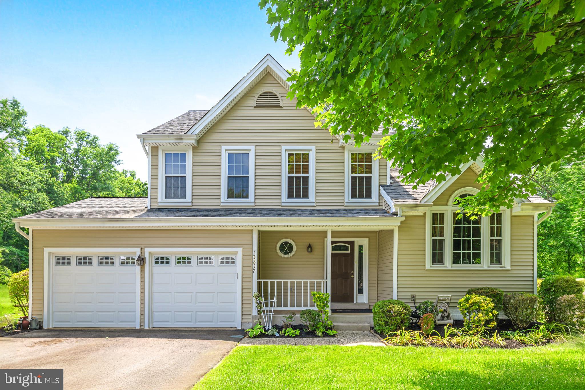 CHANTILLY HIGHLANDS - Residential