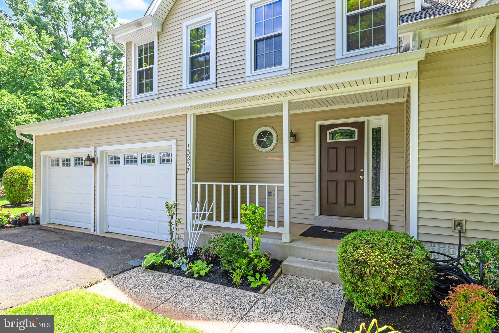 CHANTILLY HIGHLANDS - Residential